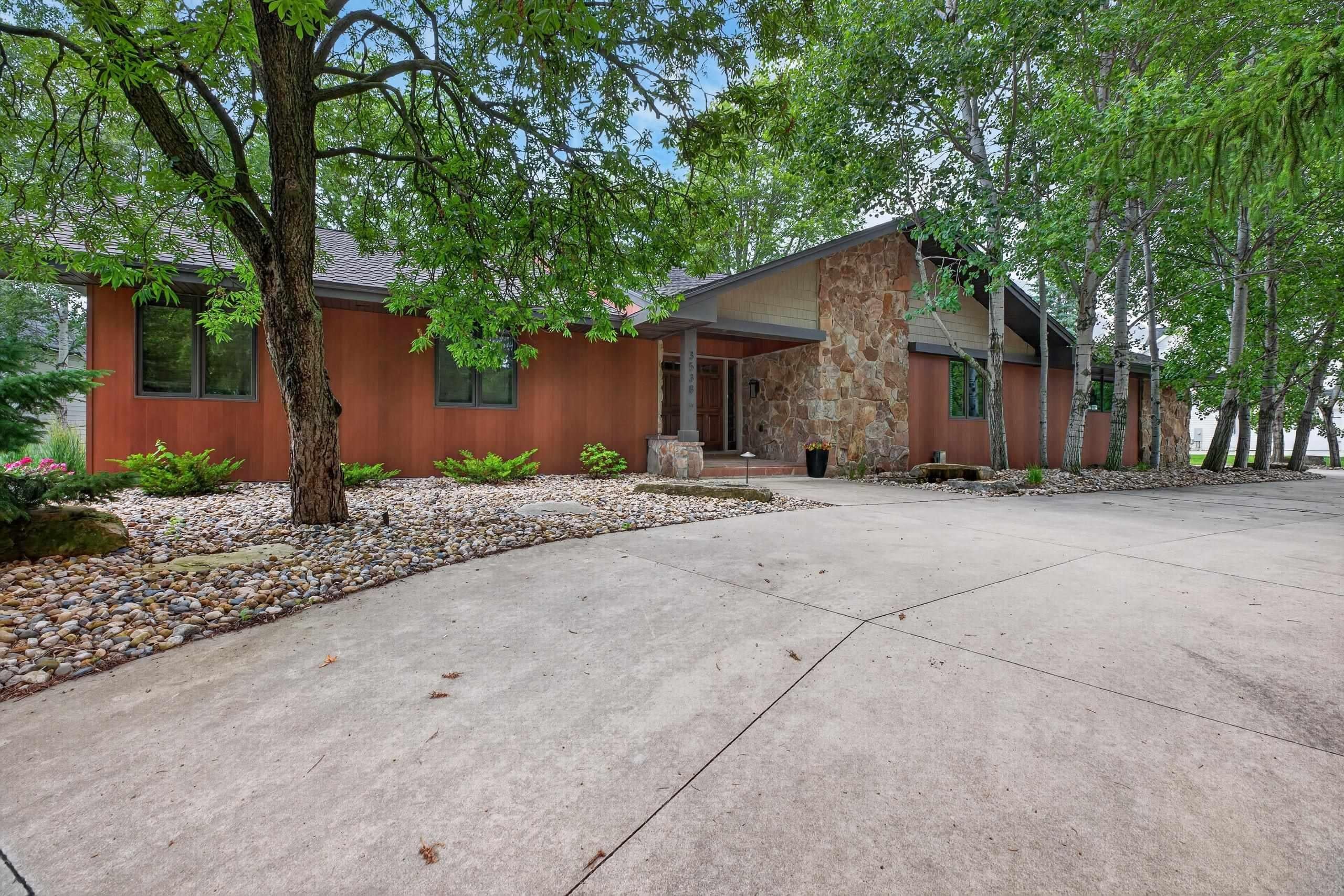 3538 Inverness Road — photo