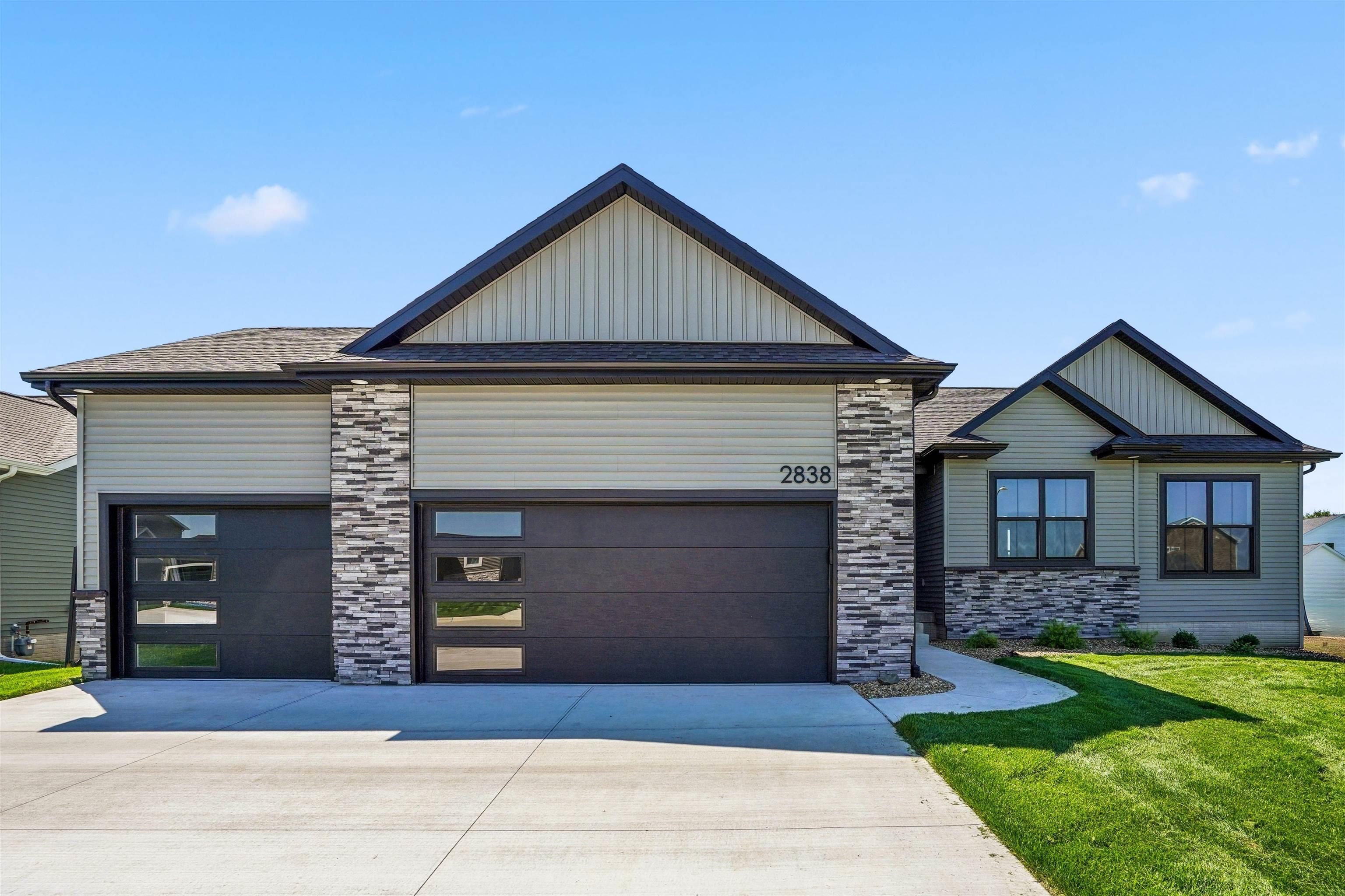2838 Autumn Woods Drive — photo