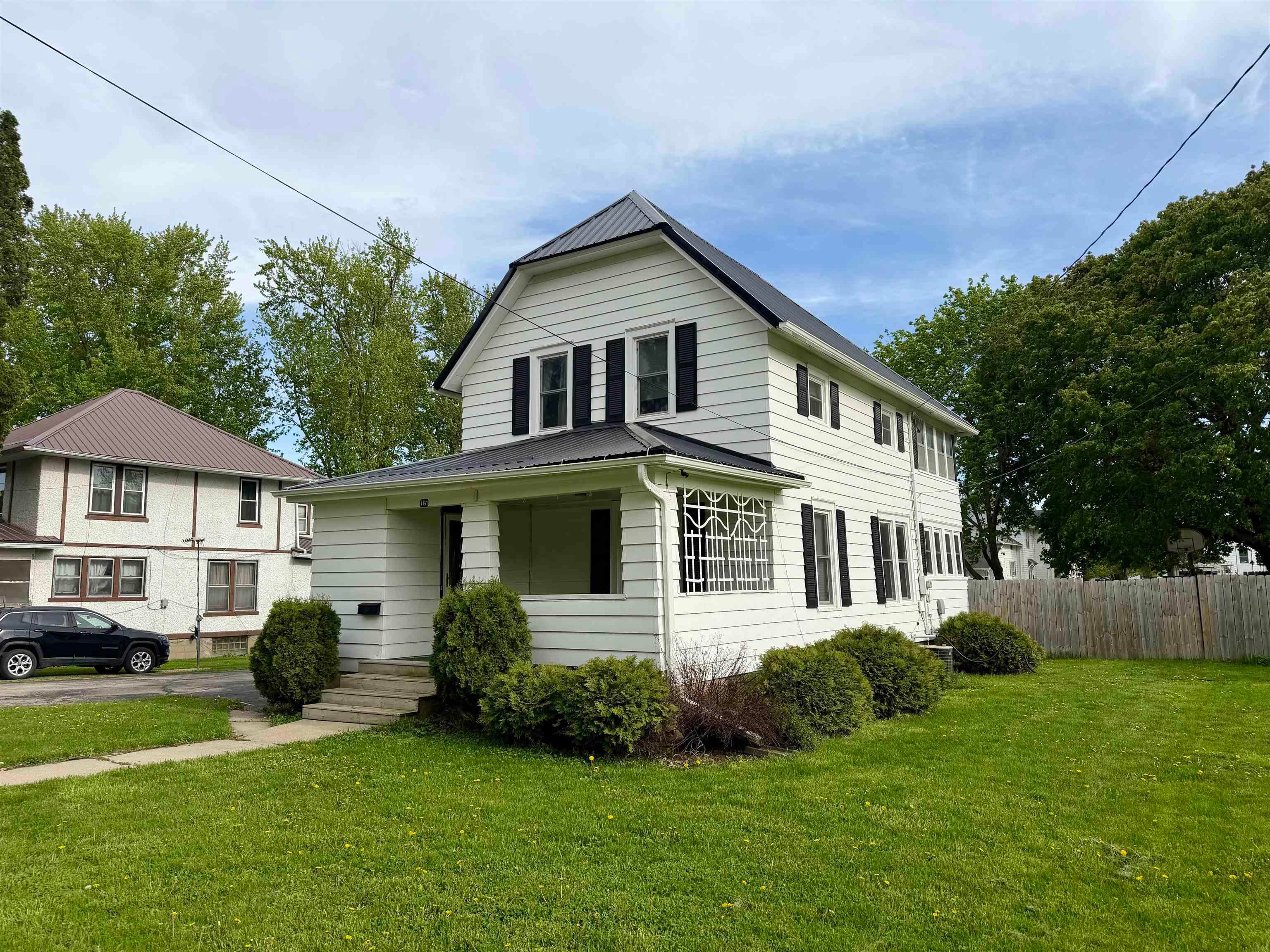 15 NE 5th Avenue — photo