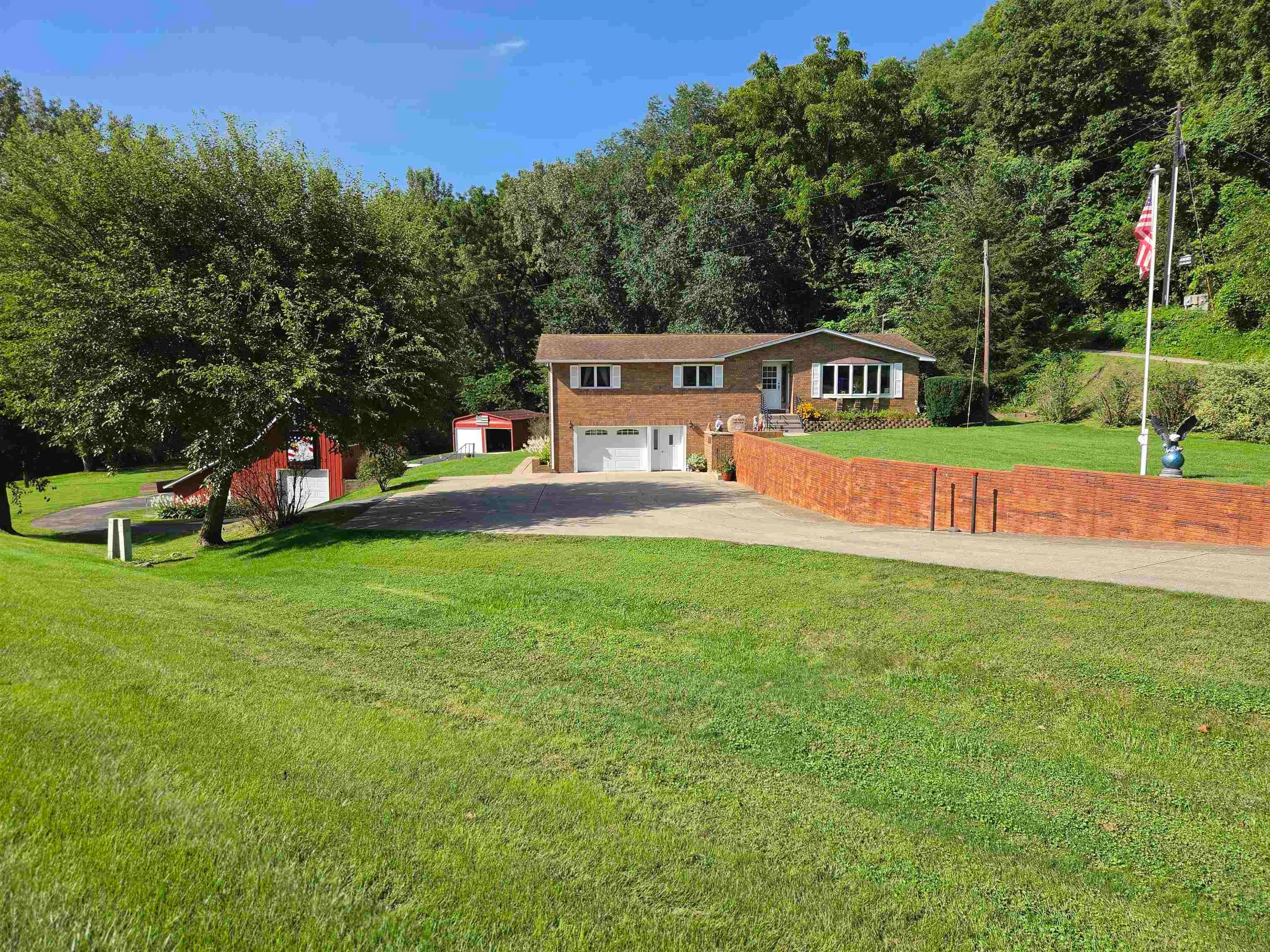 32387 Highway 52 — photo