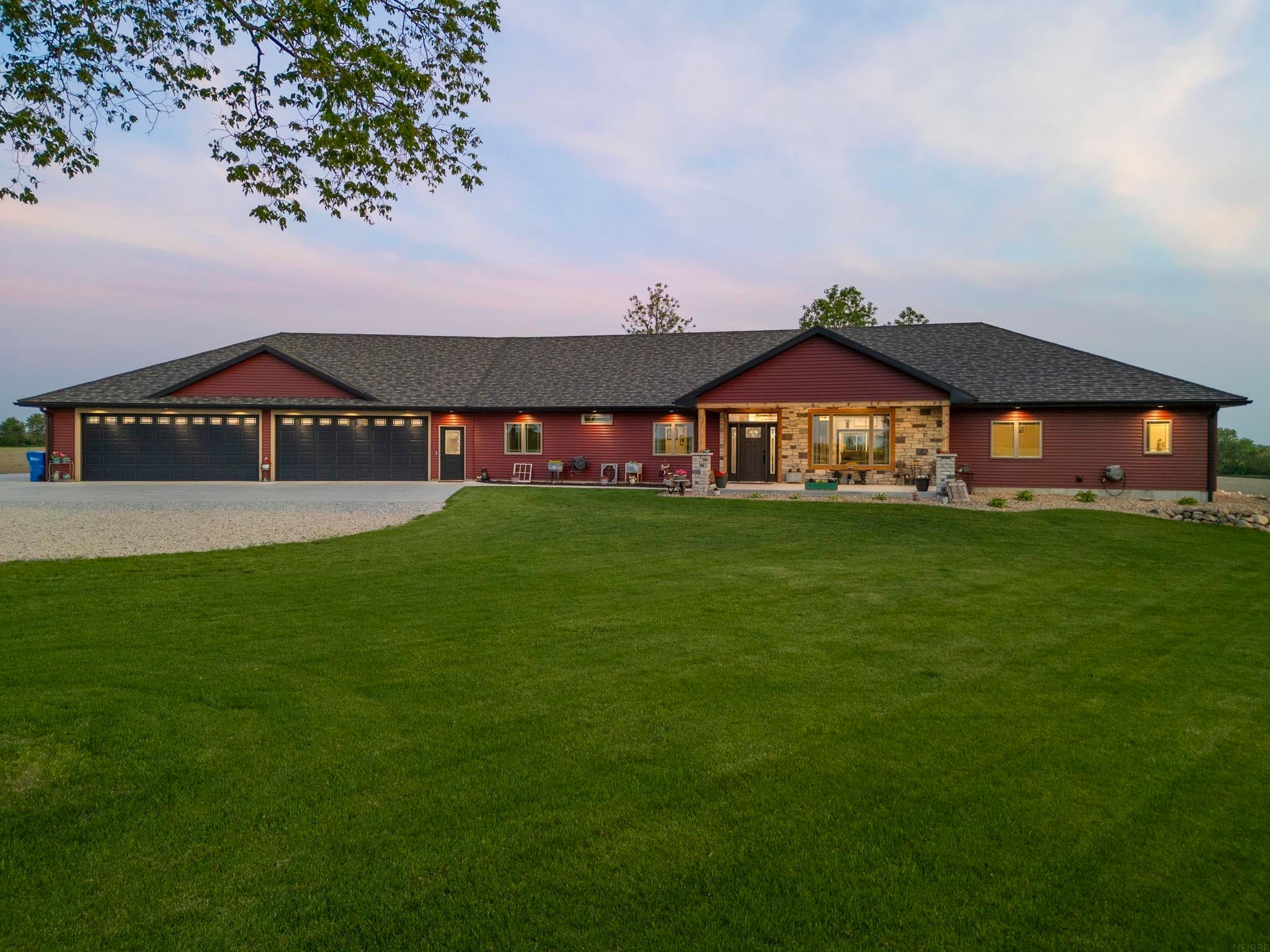 9035 Winslow Road — photo