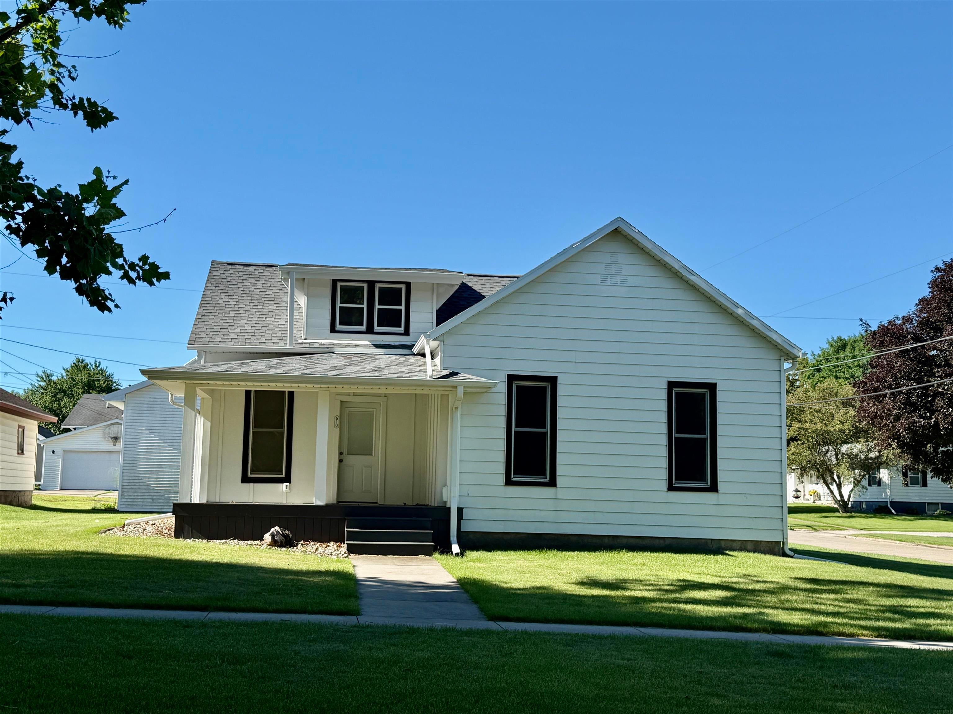 610 Randall Street — photo