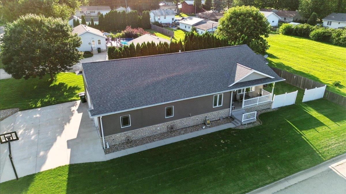 127 Doyle Avenue — photo