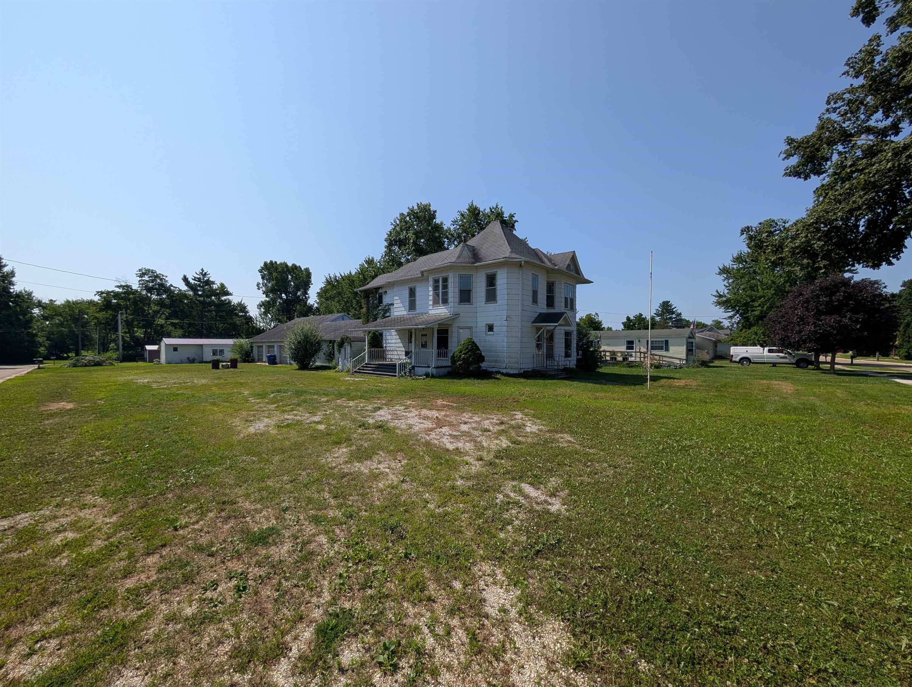 731 Clay Street — photo