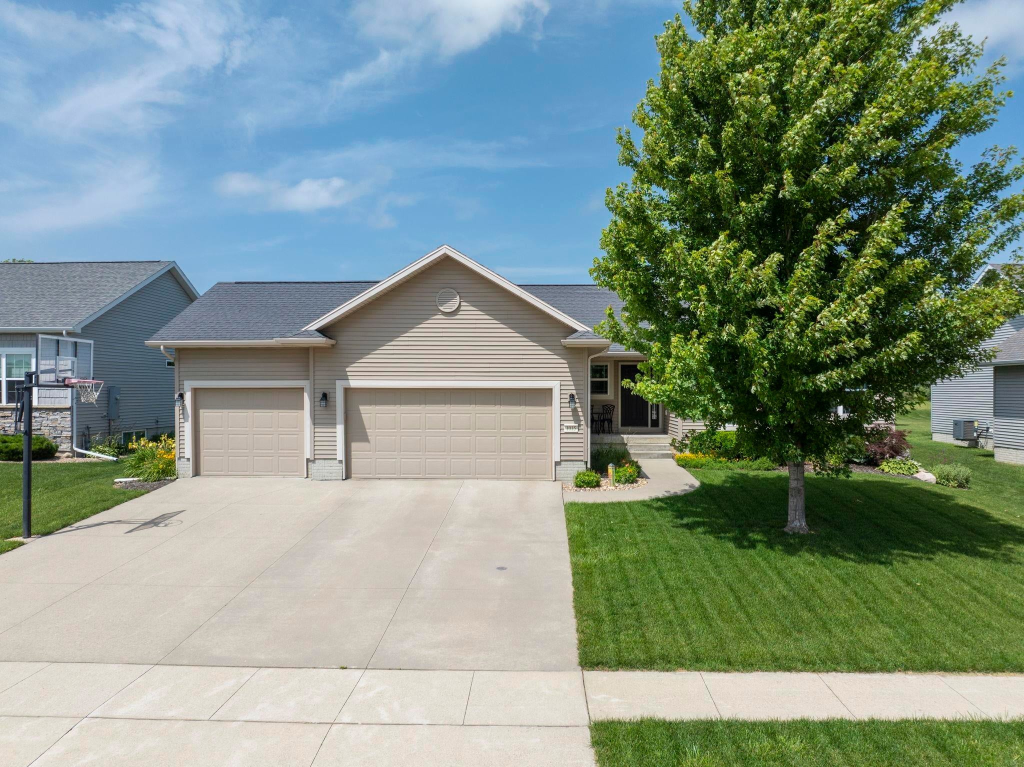 1015 Rocky Ridge Road — photo