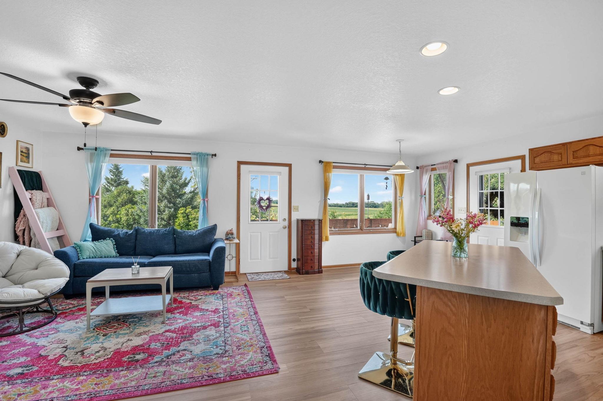 3927 Memory Lane, Waterloo, IA 50702 — photo 3