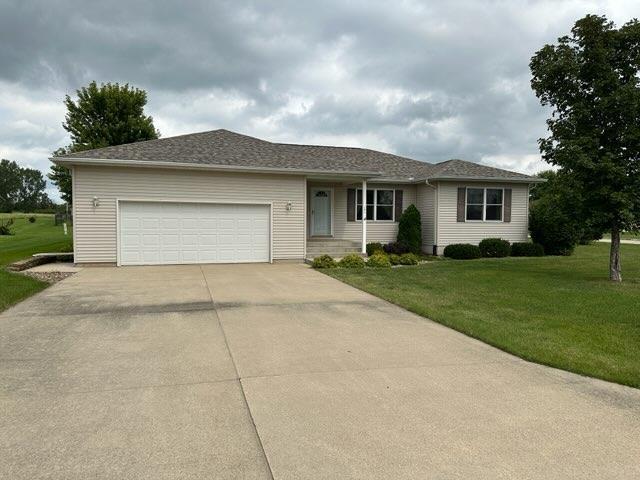 201 Pine Court — photo