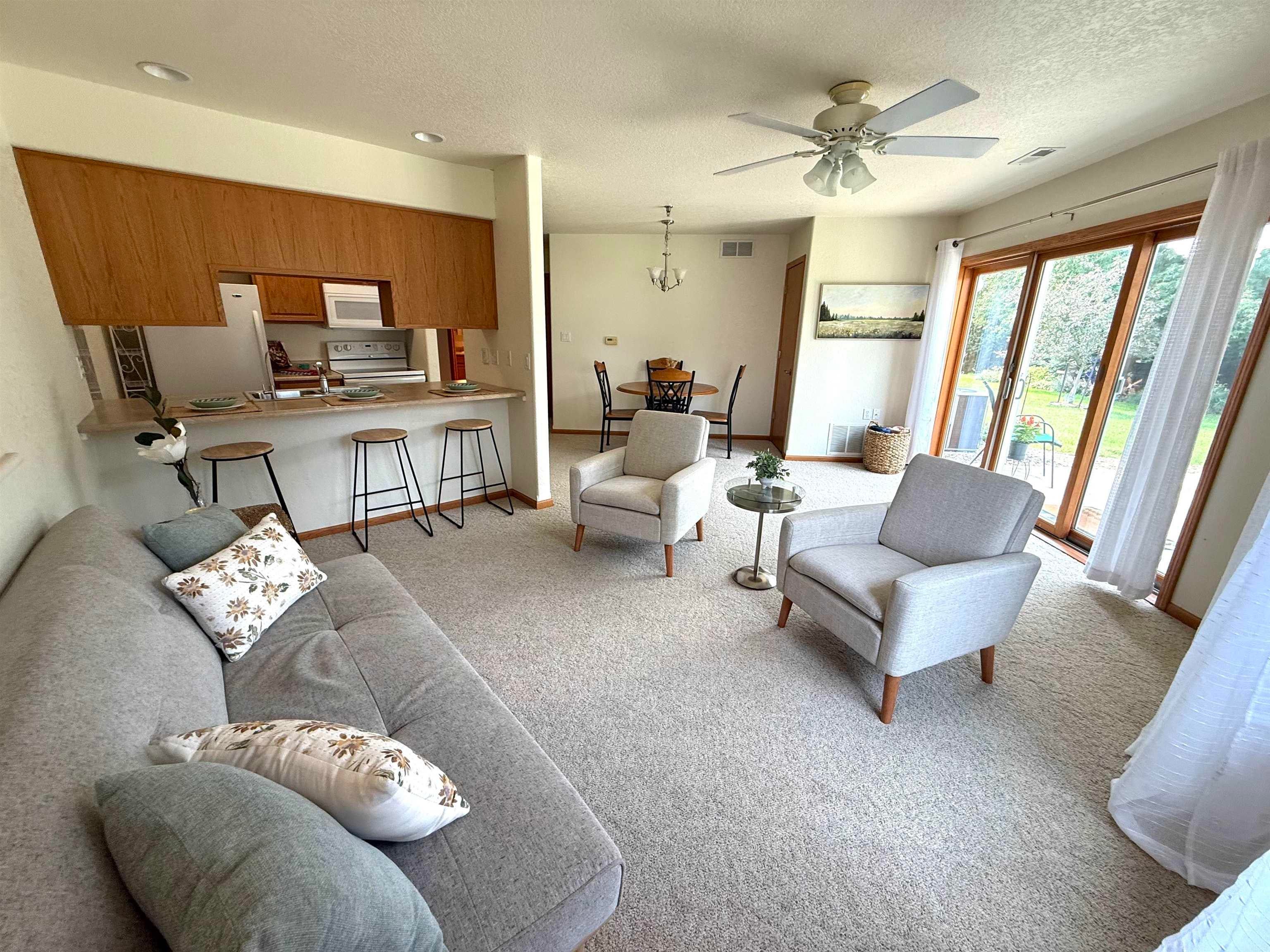 1412 Stone Lane 407 — photo