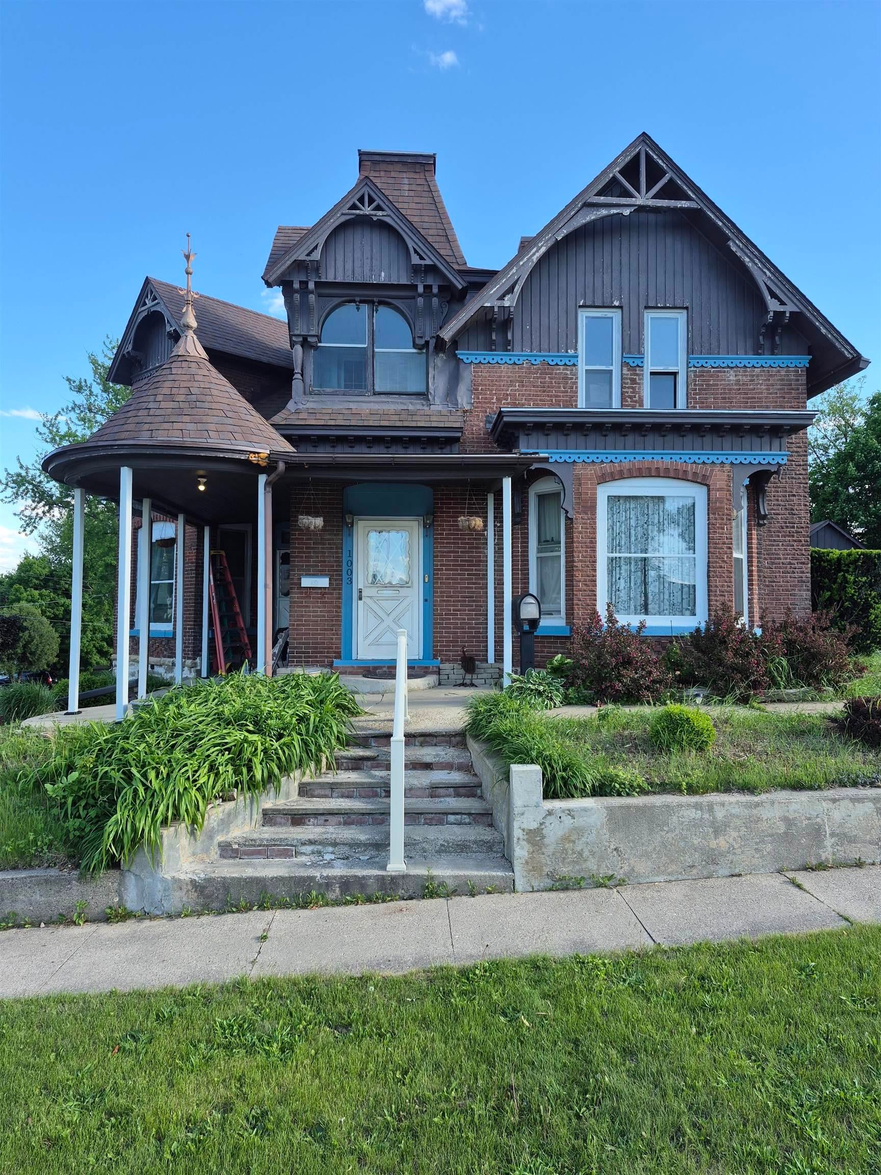 1003 Edgington Avenue — photo