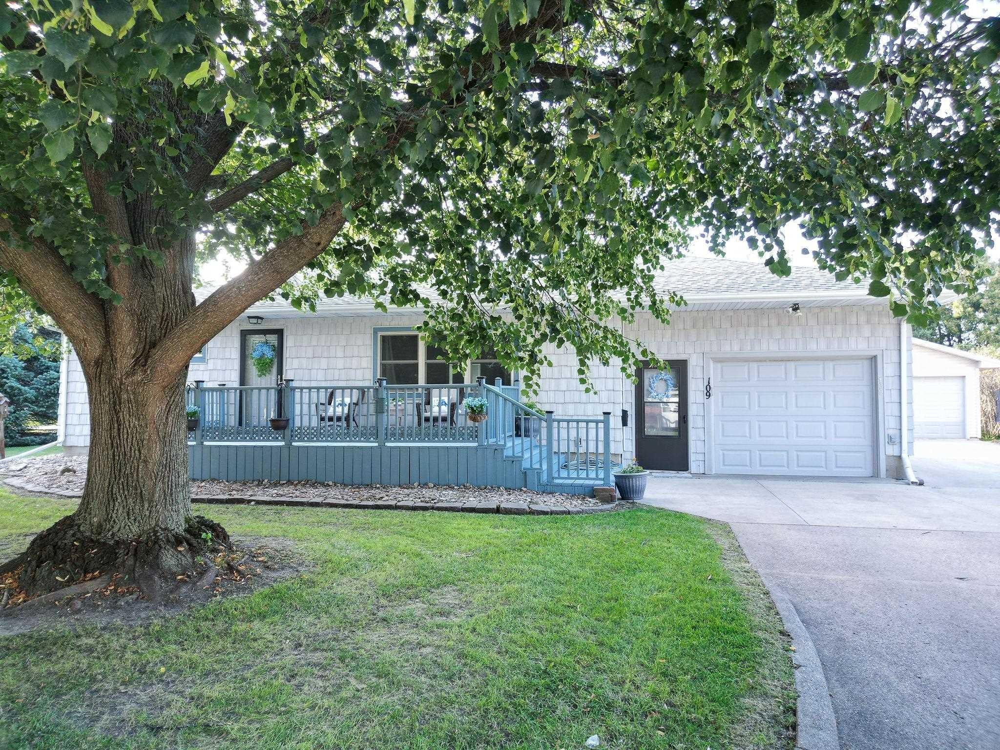 109 Iowa Court — photo