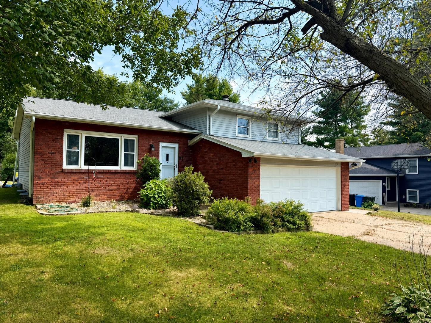 4024 Horseshoe Drive — photo