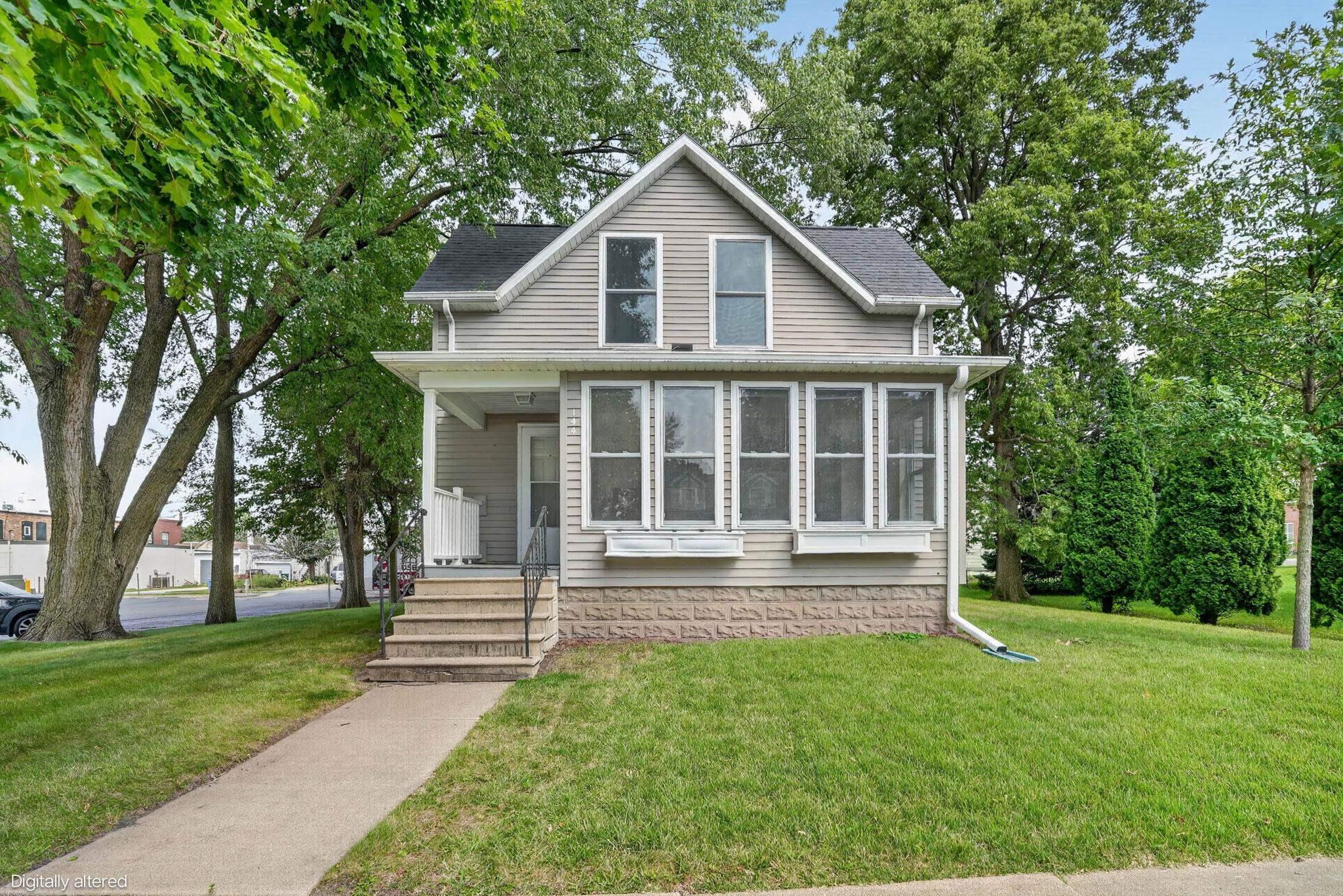 144 E Franklin Street — photo