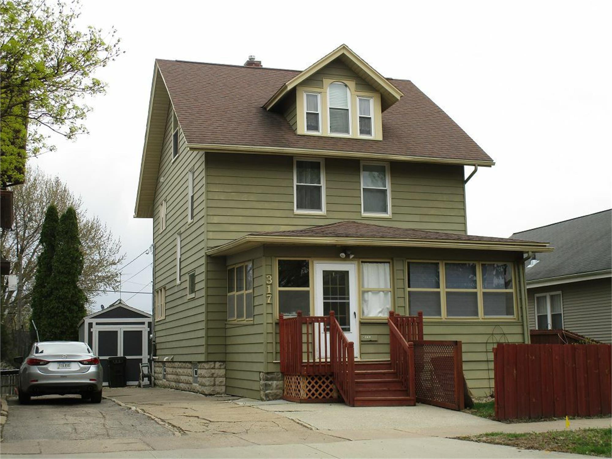 317 Hammond Avenue — photo