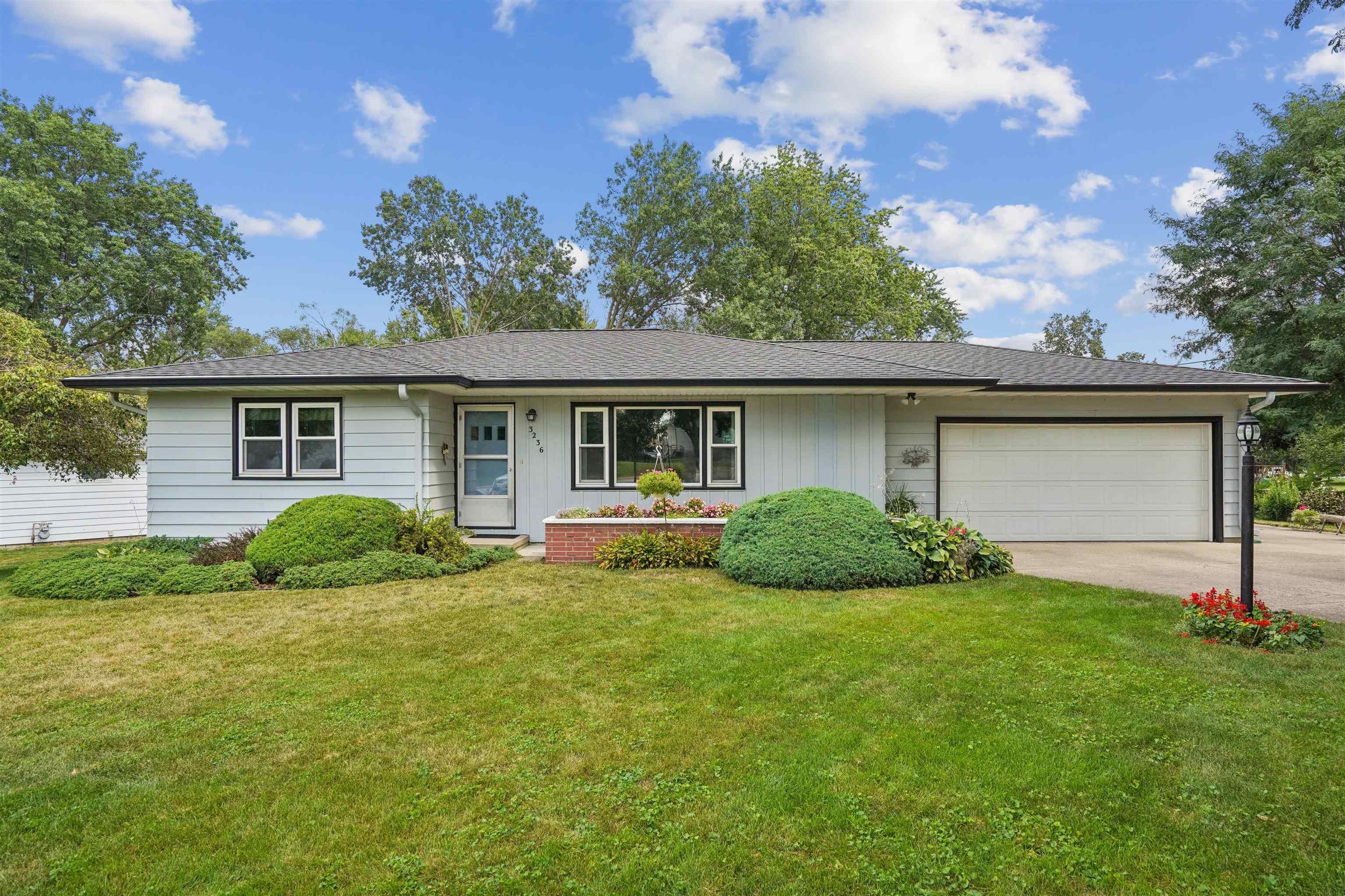 3236 Midway Drive — photo