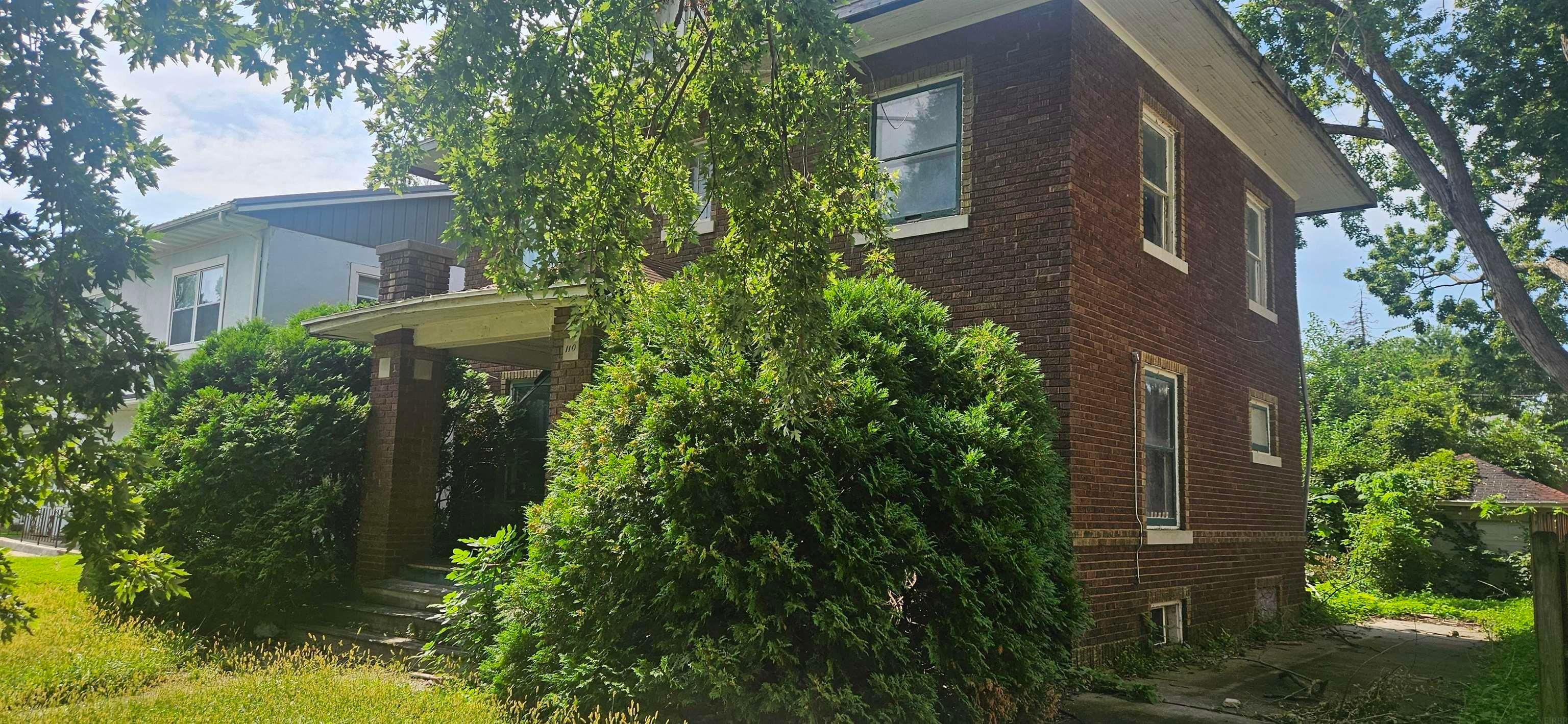 110 Locust Street — photo