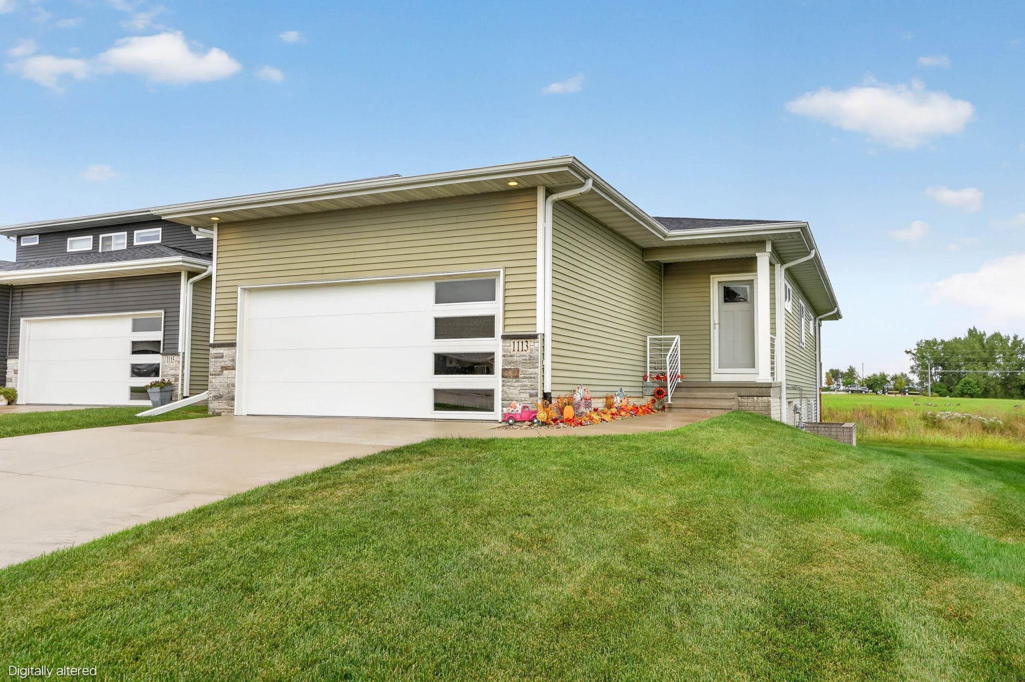 1113 Loren Drive — photo