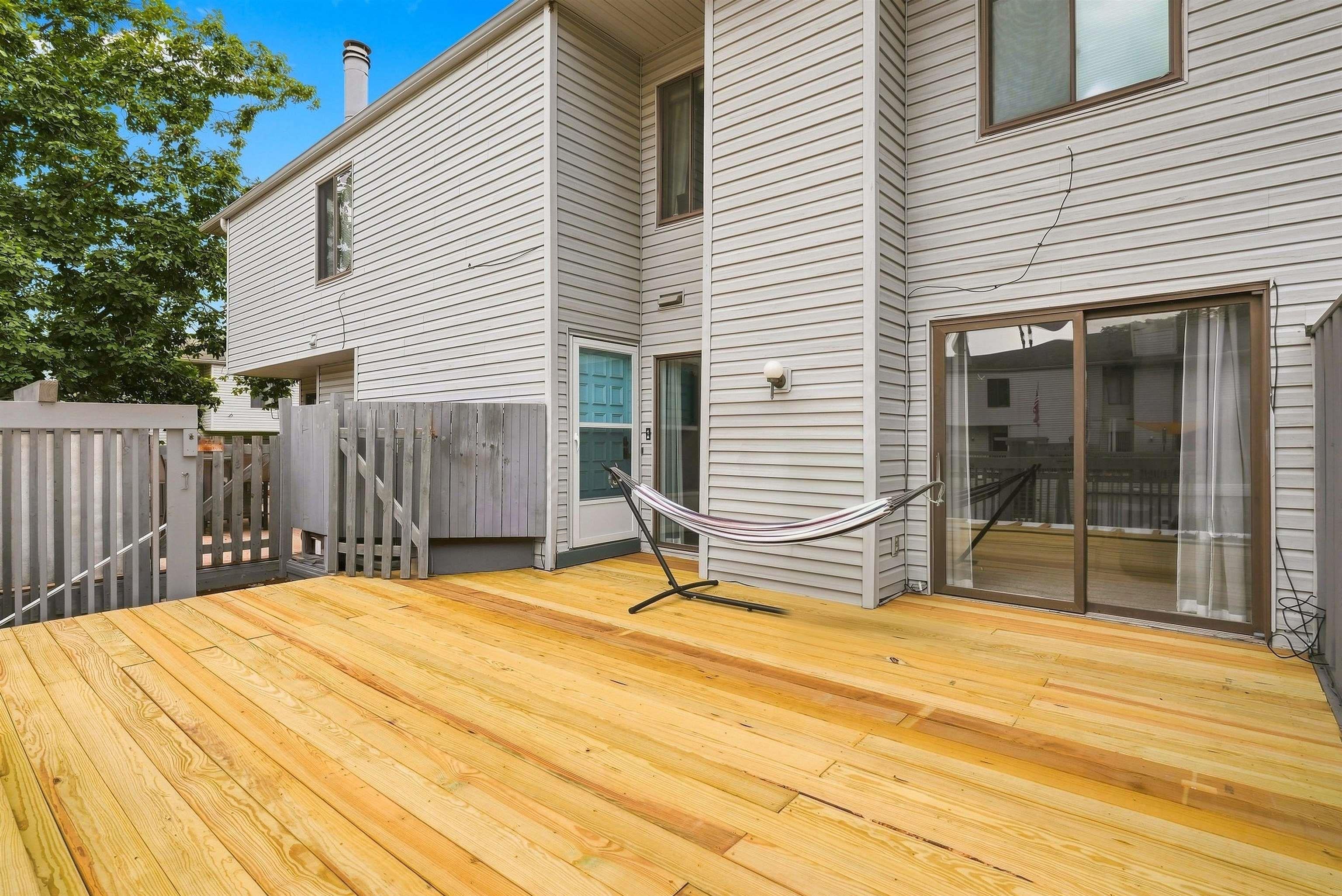 4222 Kris Line Drive — photo