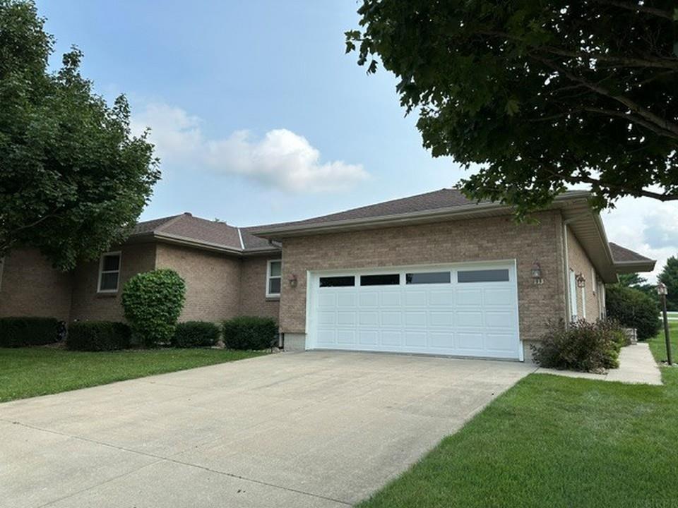 113 Somerset Court — photo