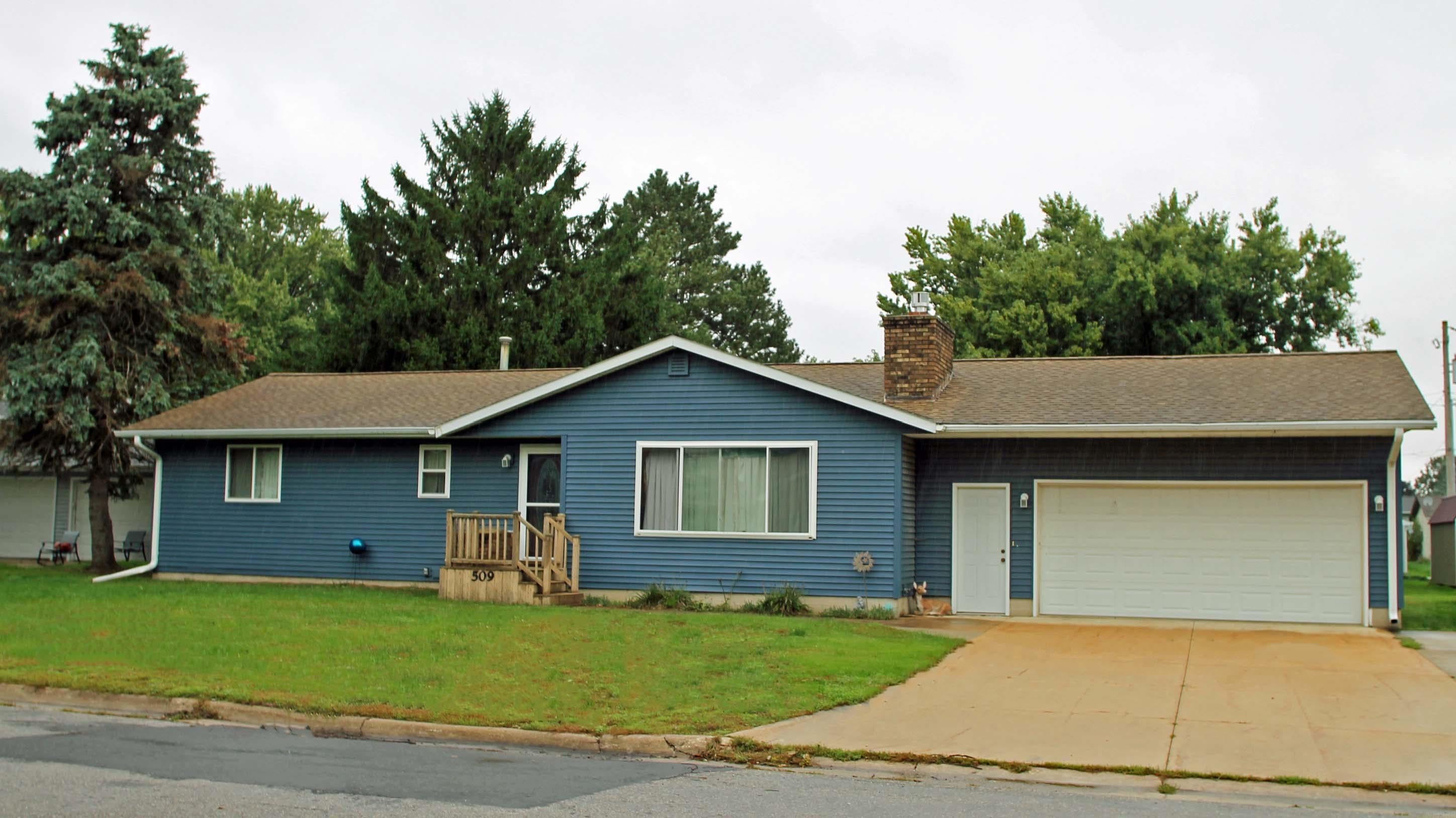 509 E Mark Street — photo