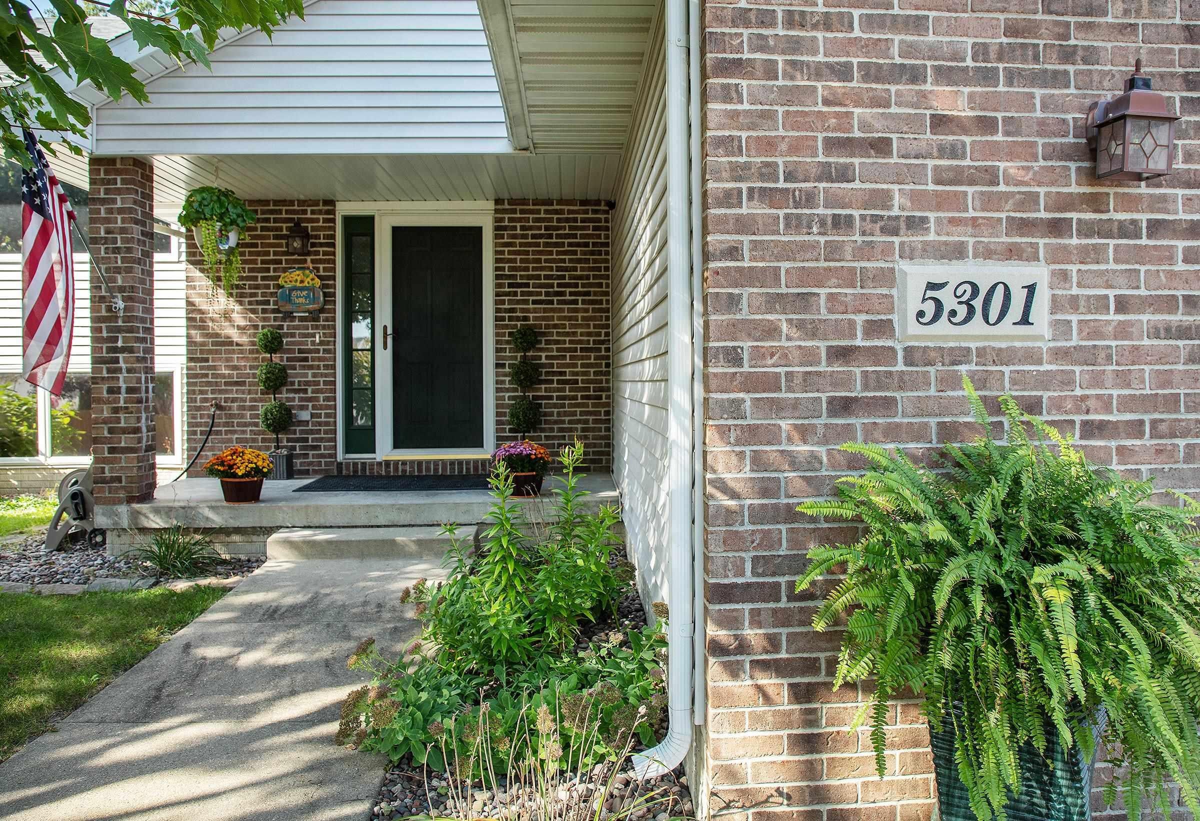 5301 Carey Drive — photo