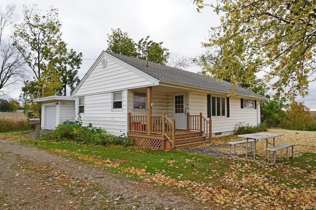 1400 S Main Street — photo