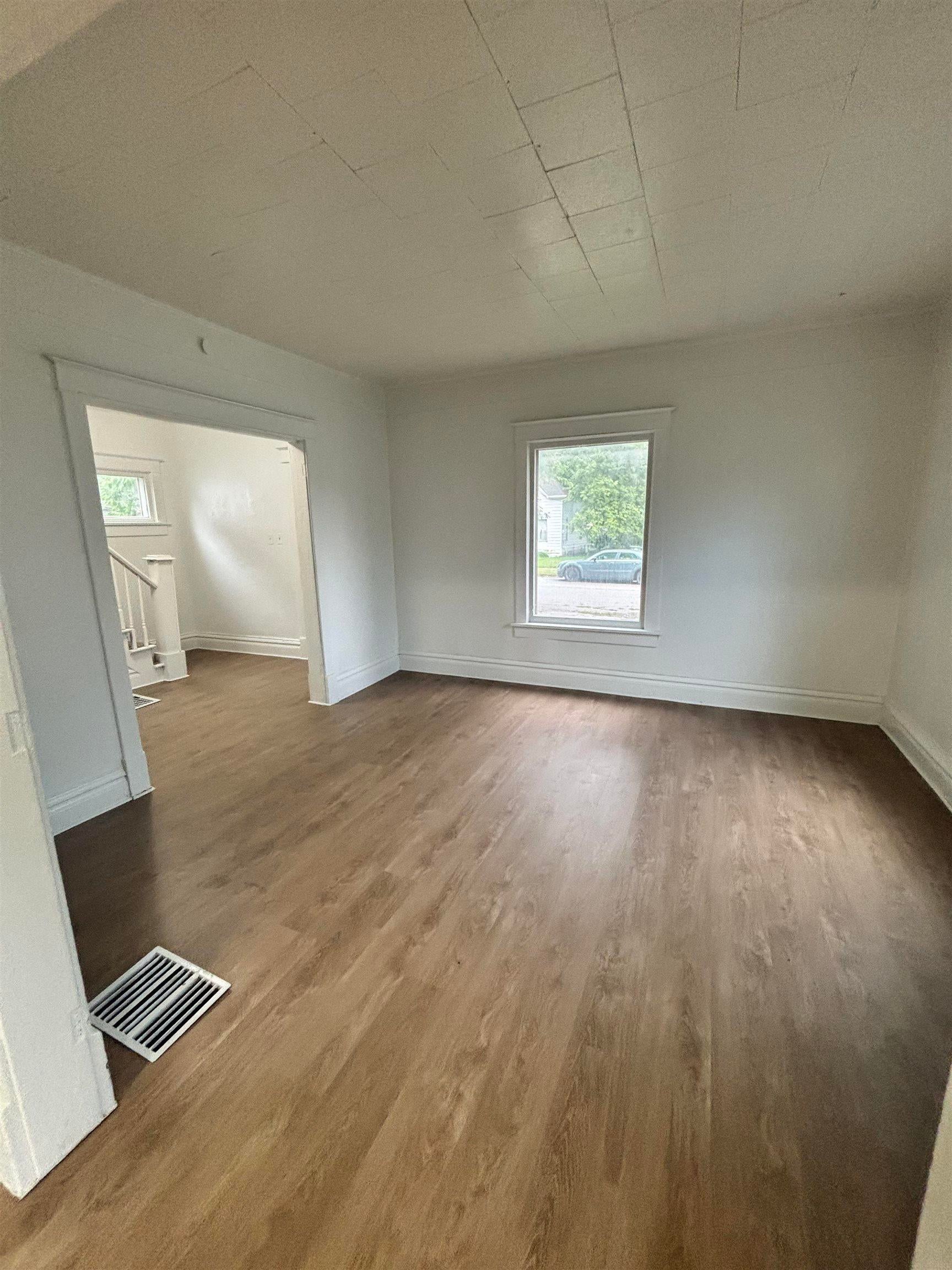 317 Ricker Street, Waterloo, IA 50703 — photo 3