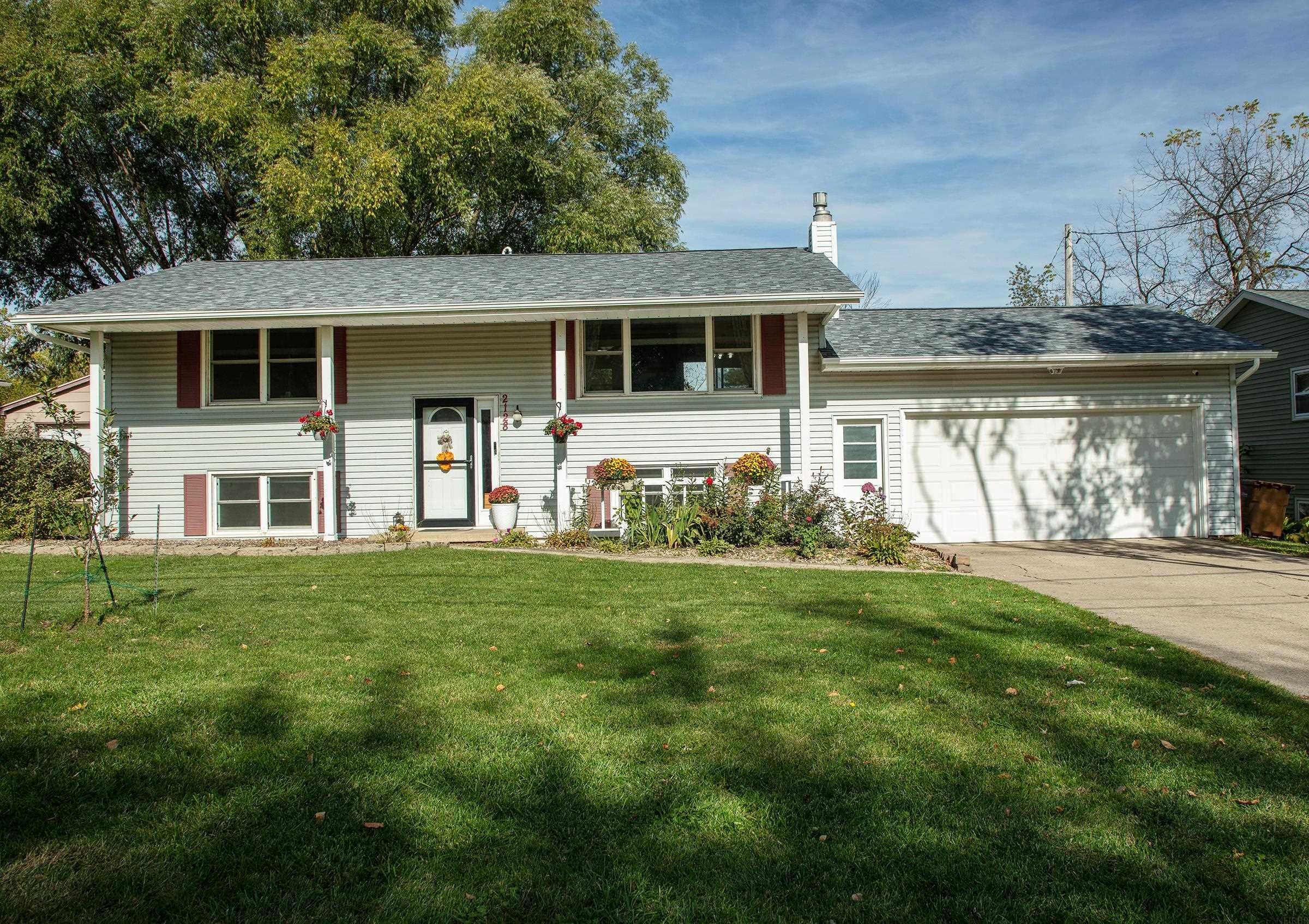 2128 Cardinal Drive — photo