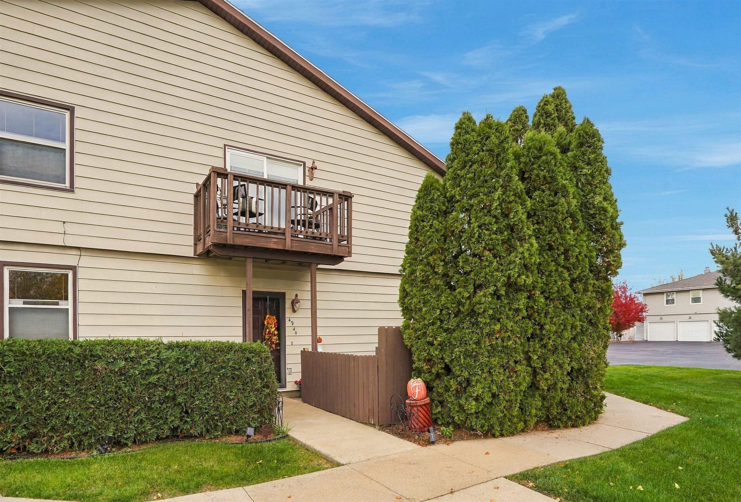 4944 Fostoria Drive — photo