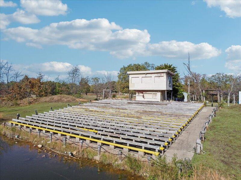 36656 Amphitheater Road — photo