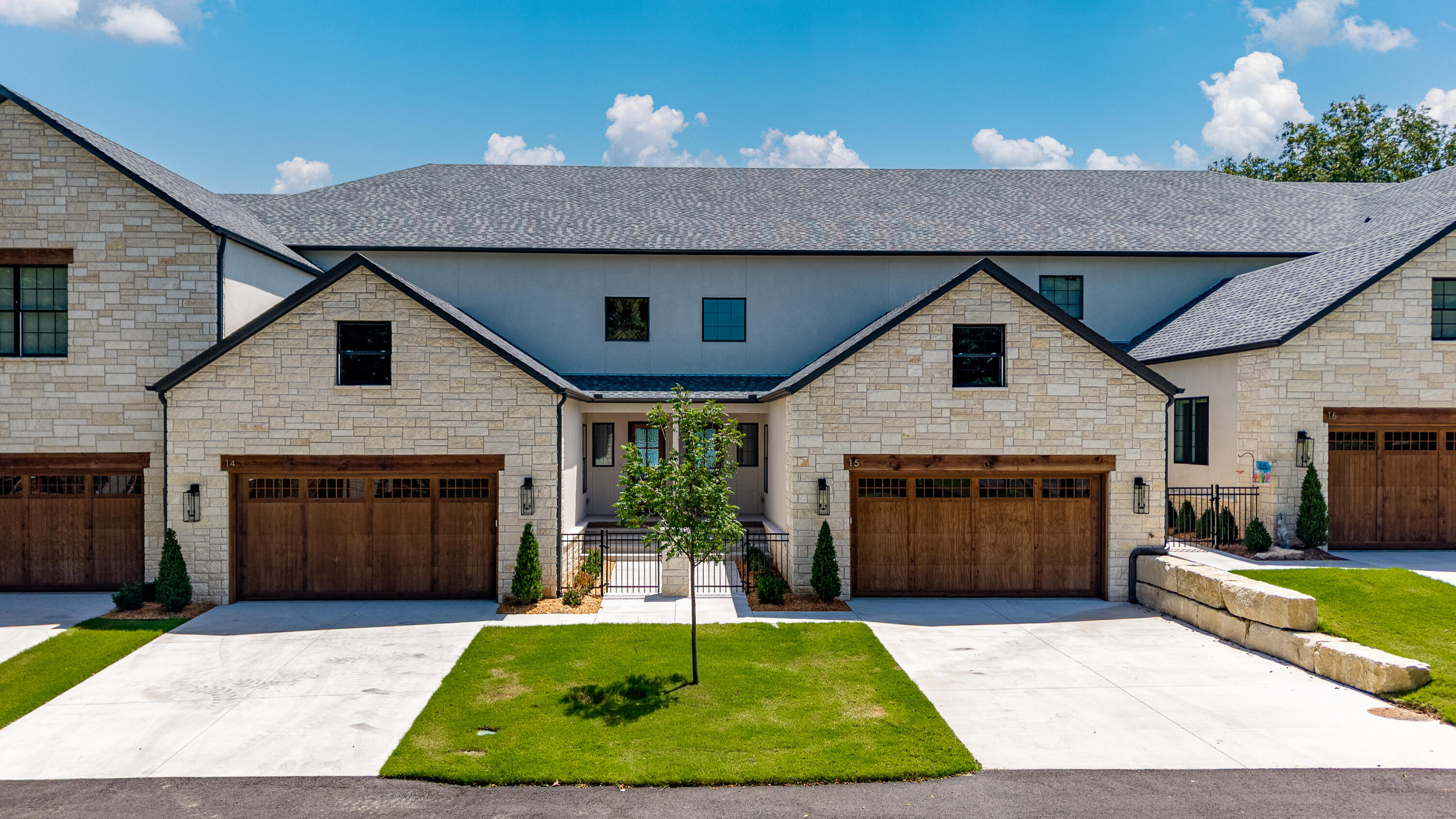 33601 Dogwood Cliff 15 — photo