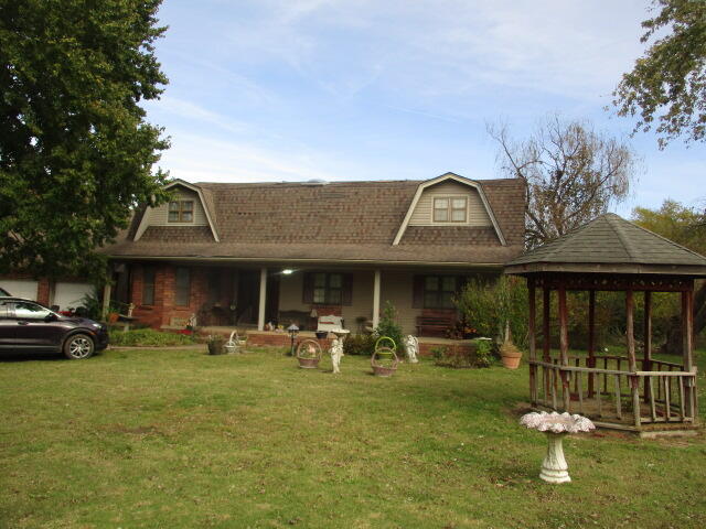 810 Eastgate Boulevard — photo