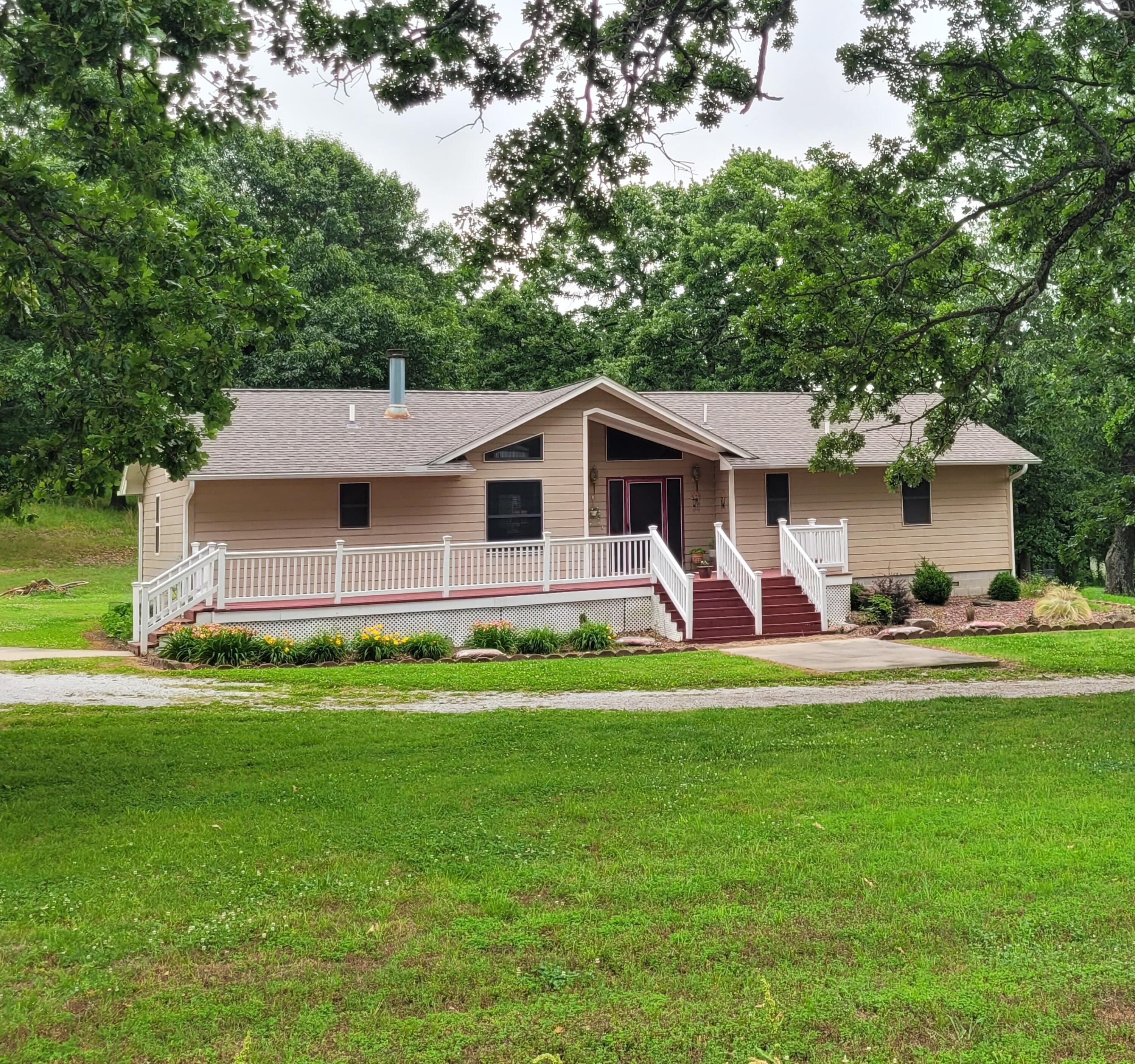 26200 S 520 Road, Afton, OK 74331