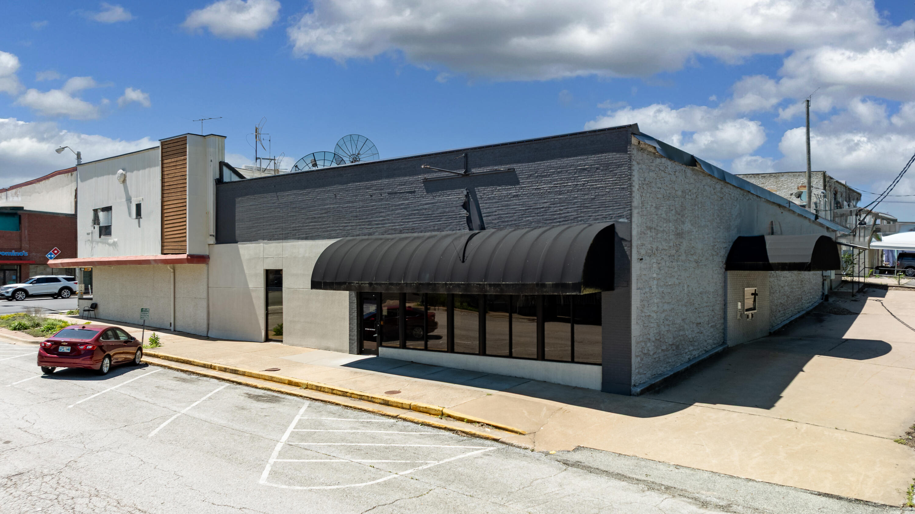 212 S Main Street — photo