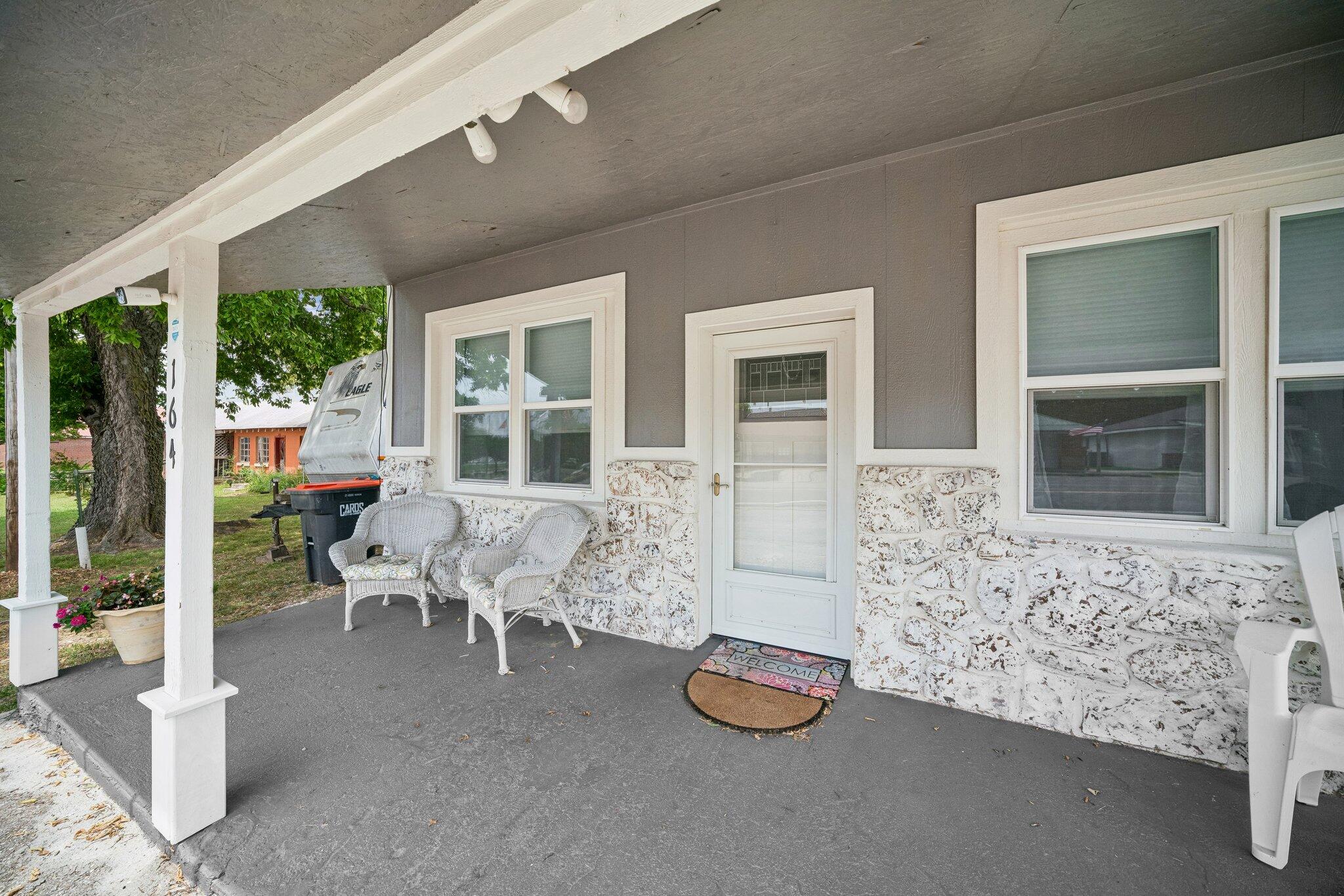 164 W Cherokee Avenue — photo