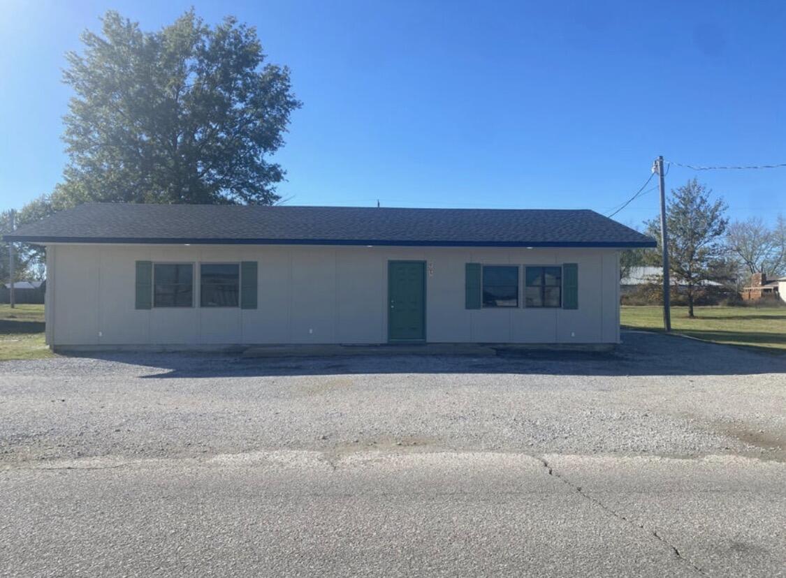 905 N Main Street — photo