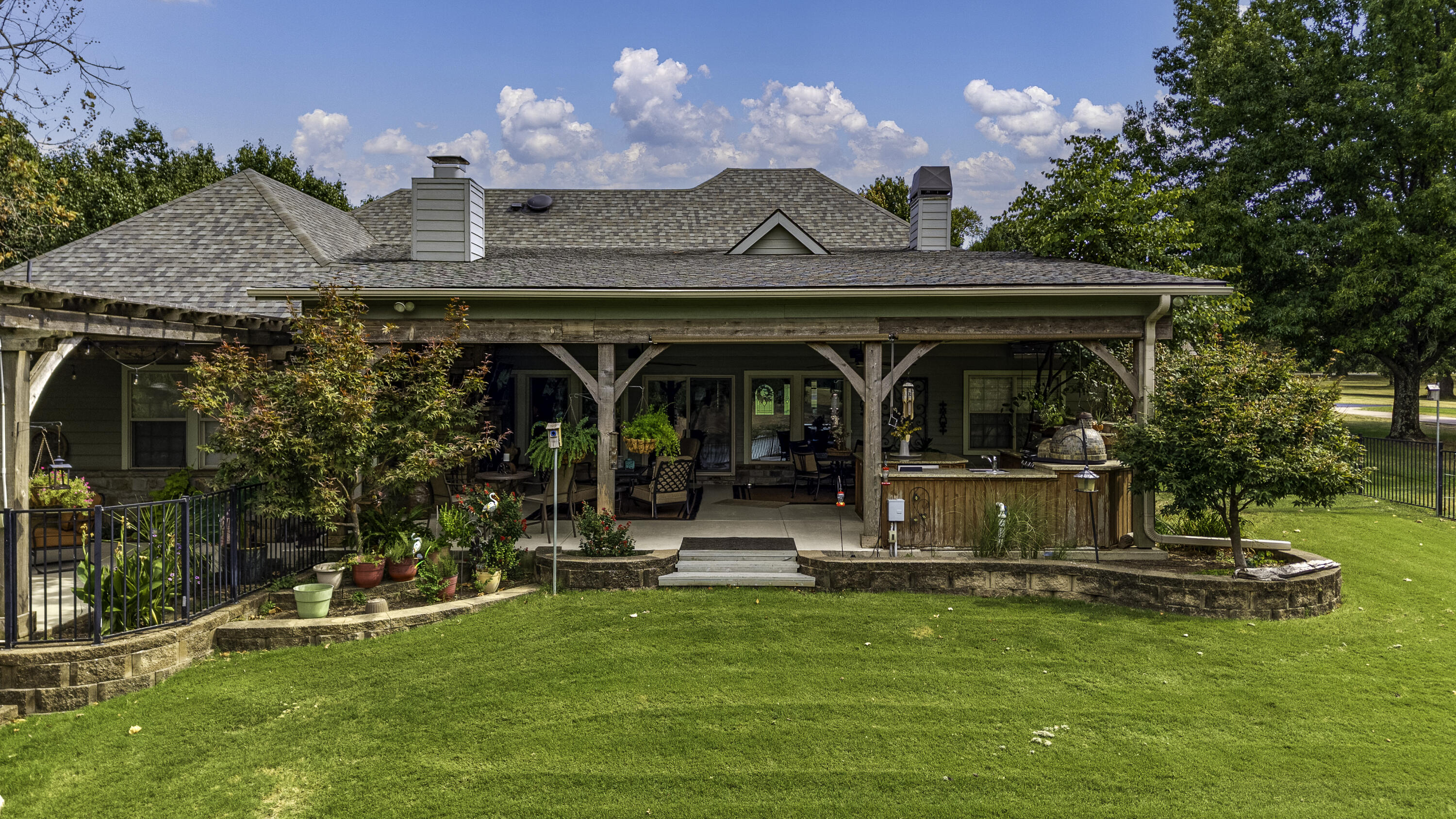 33141 Mocking Bird Lane — photo