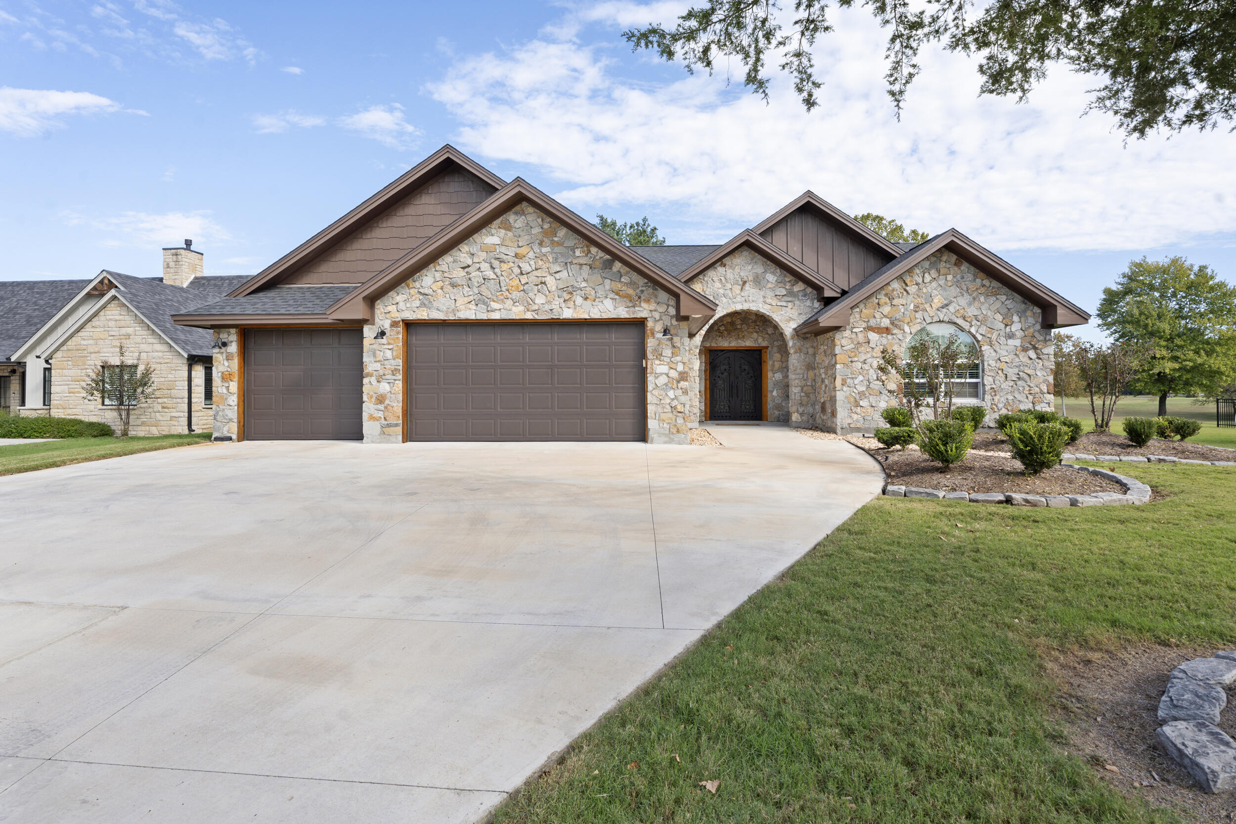 451677 Baltusrol — photo