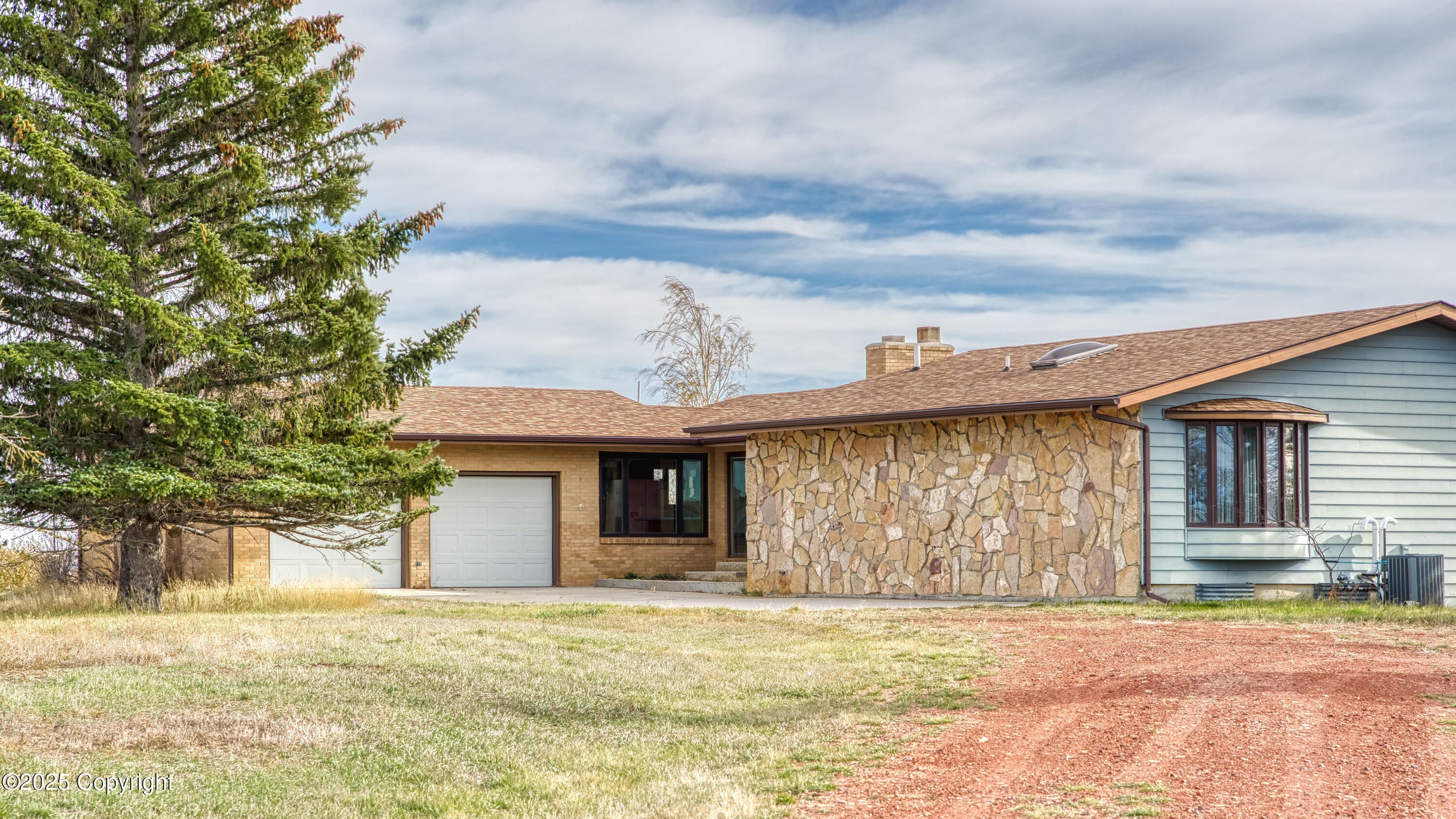 191 Cook Rd -, Gillette, WY 82716 — photo 2