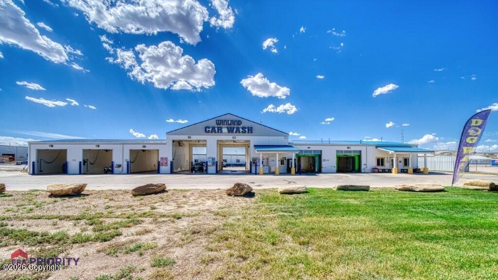 5849 S Winland Dr - — photo
