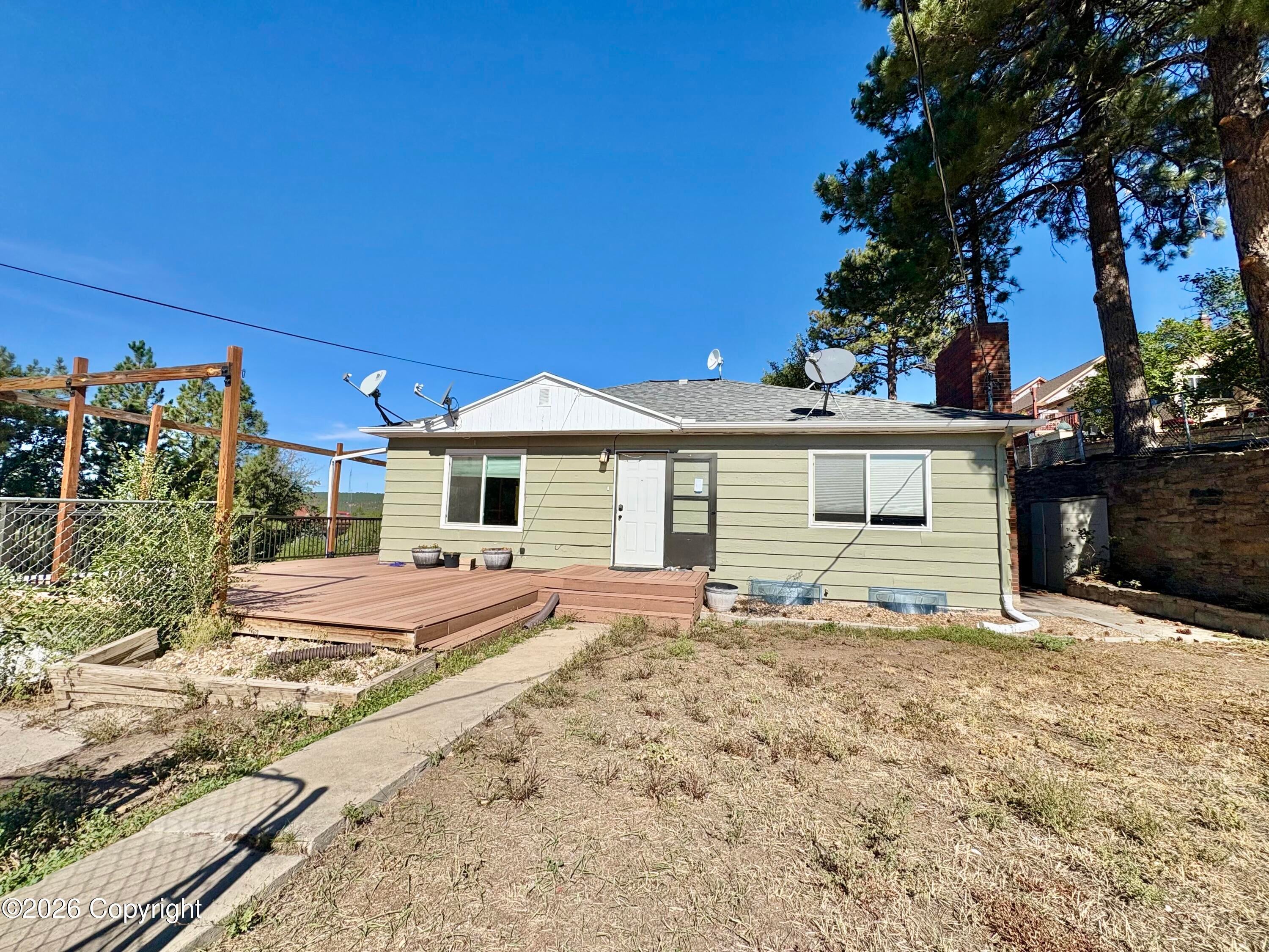 17 E Main St E, Newcastle, WY 82701 — photo 3