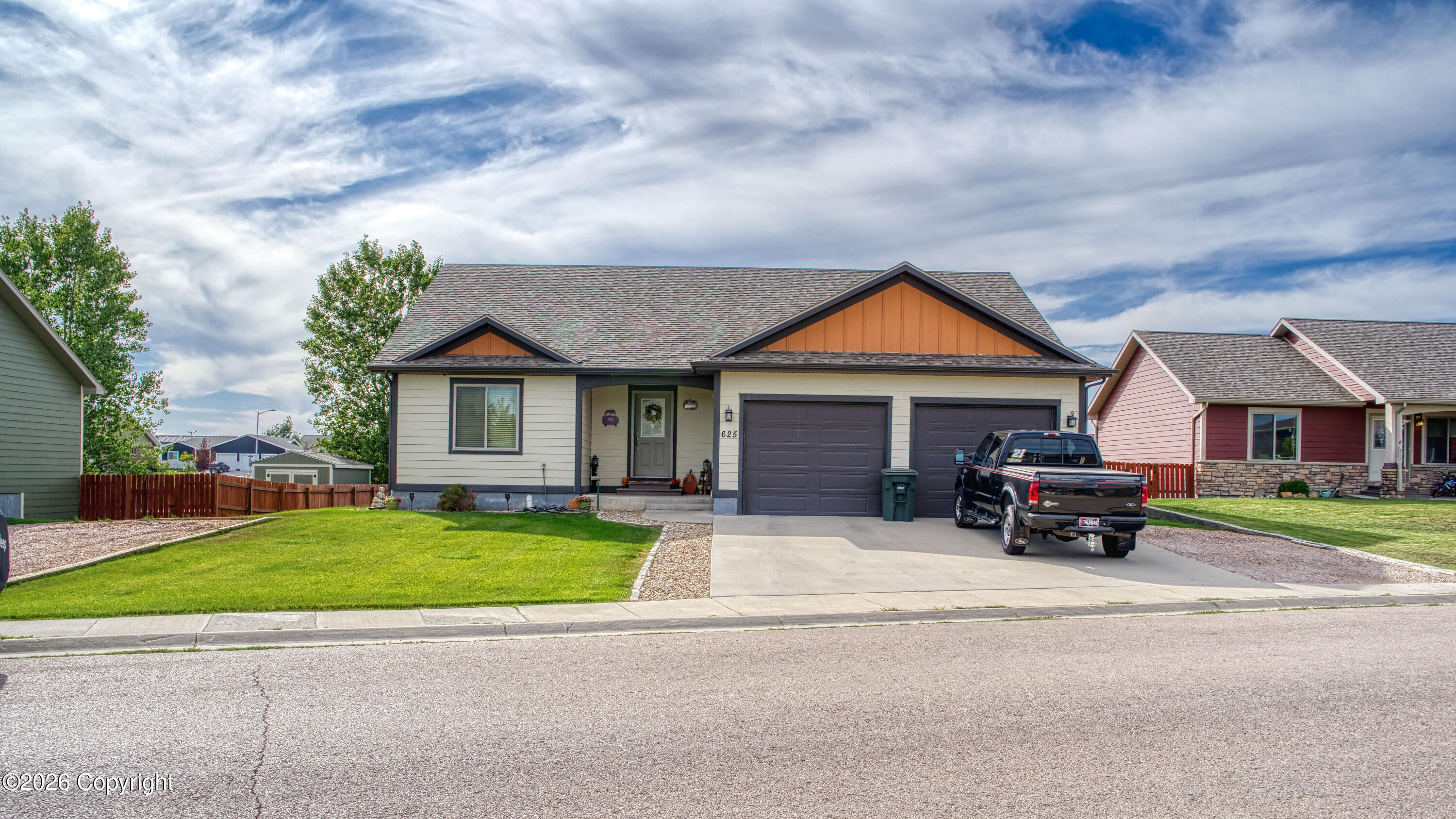 625 Arcadia - — photo