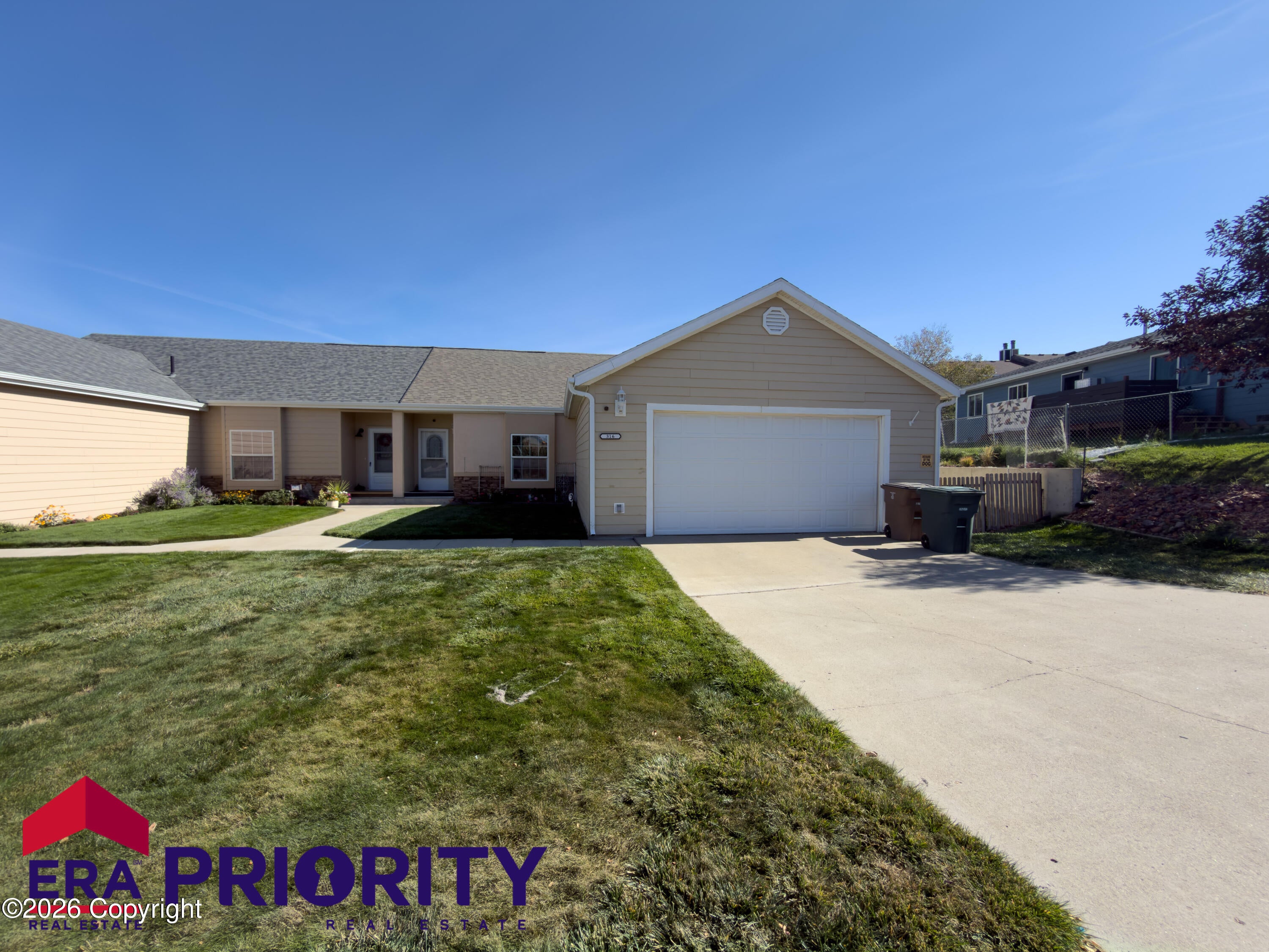 316 Westhills Loop - — photo