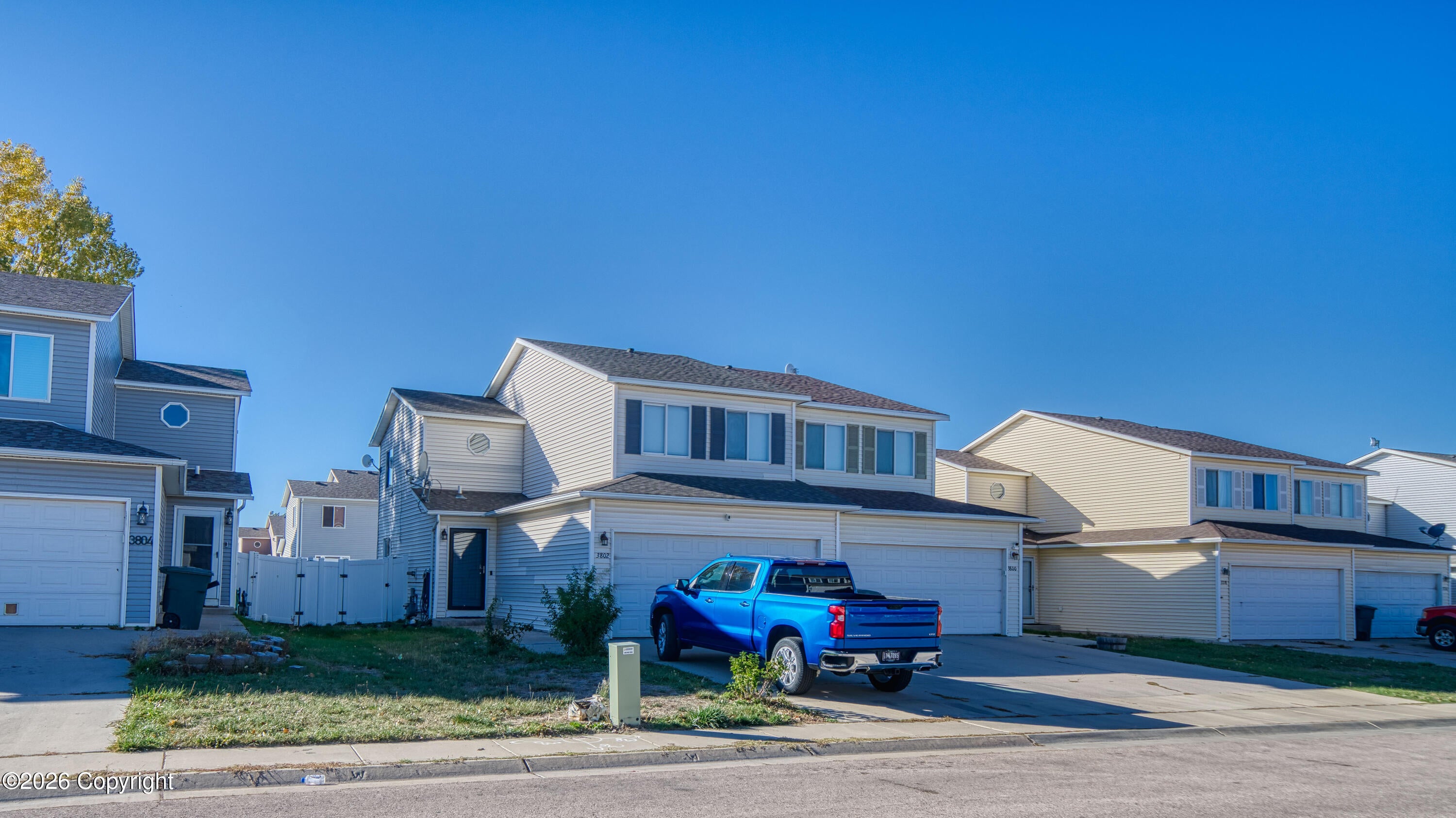 3802 Lunar - — photo