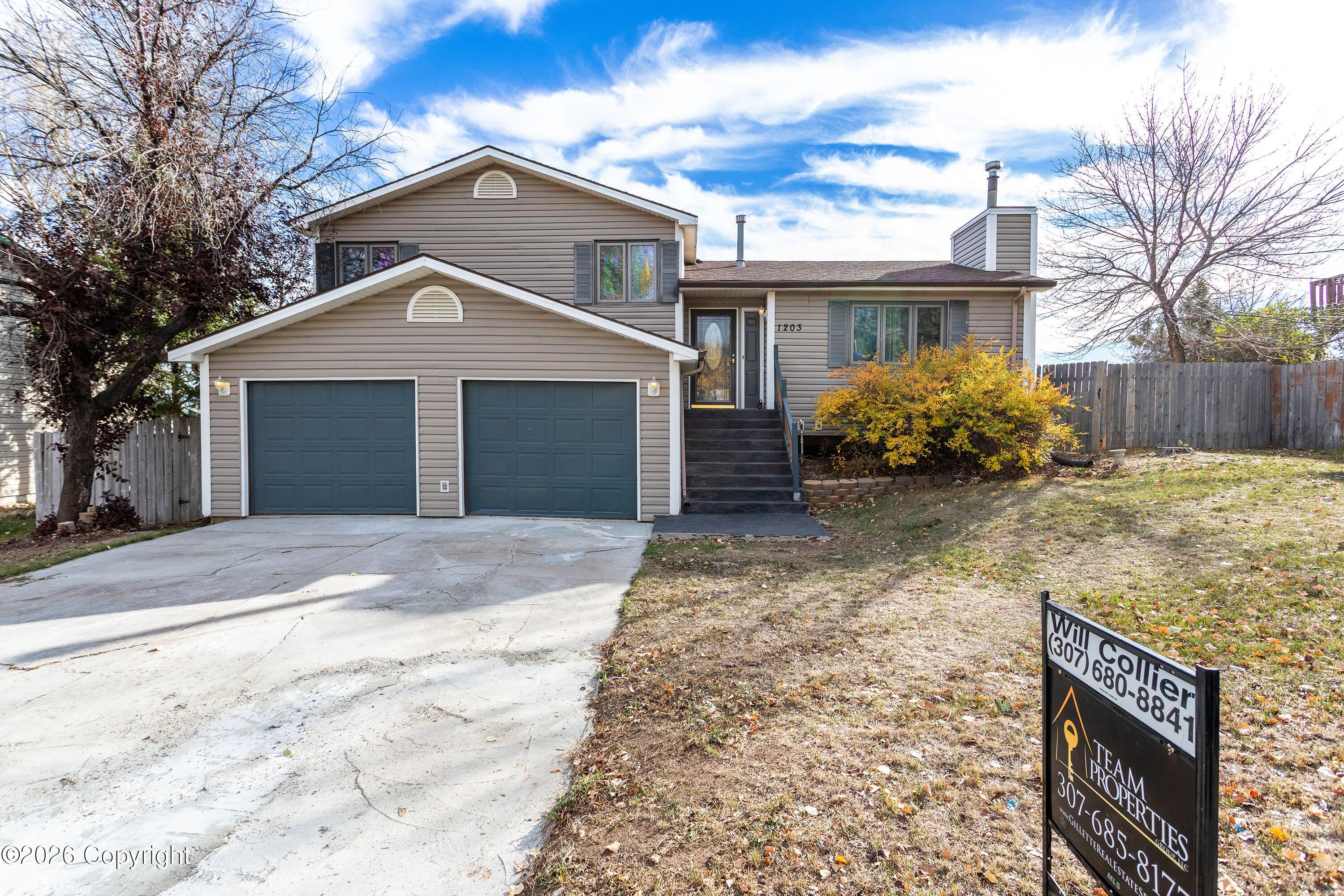 1203 Overdale Dr - — photo