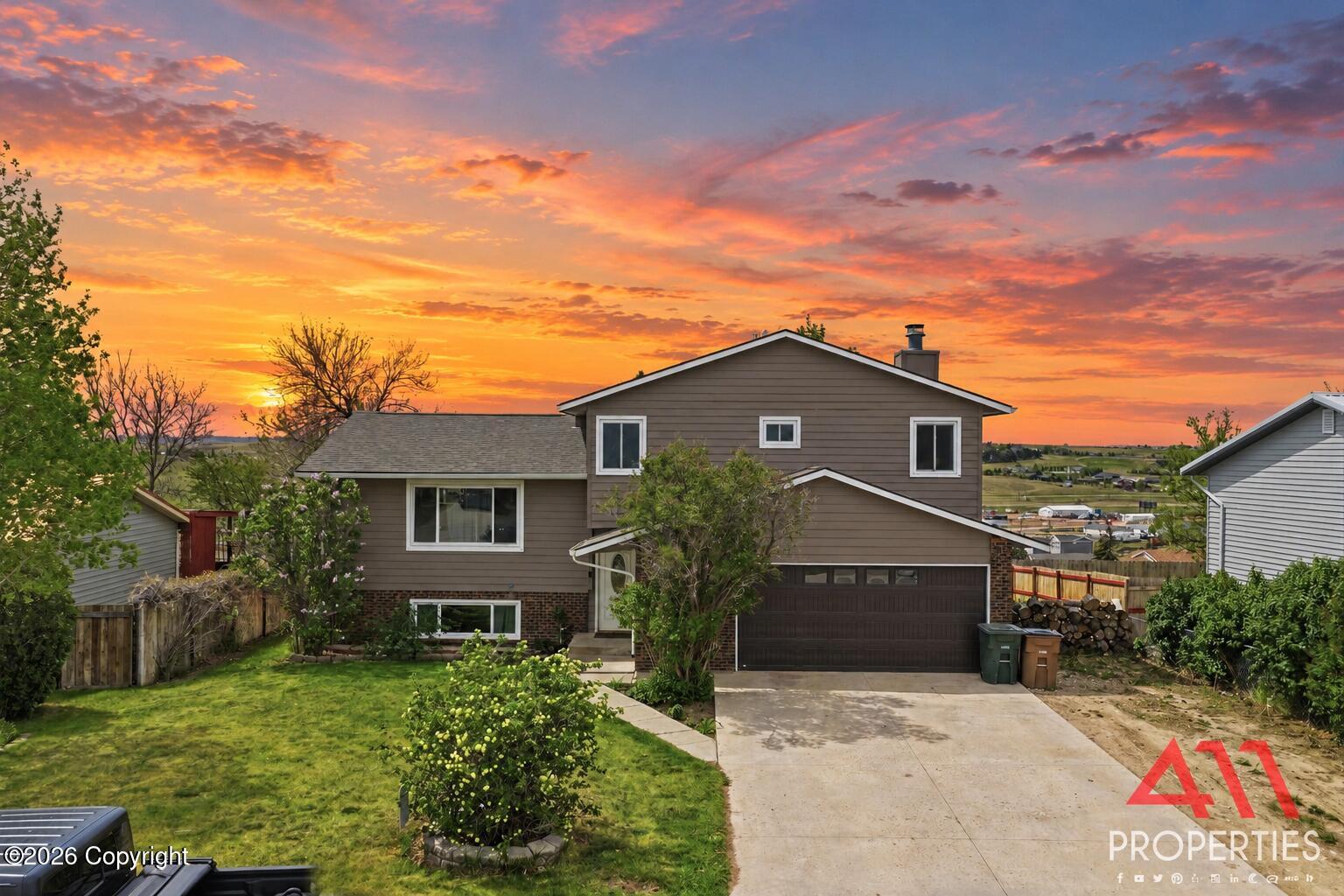 3503 Crestline Cir - — photo