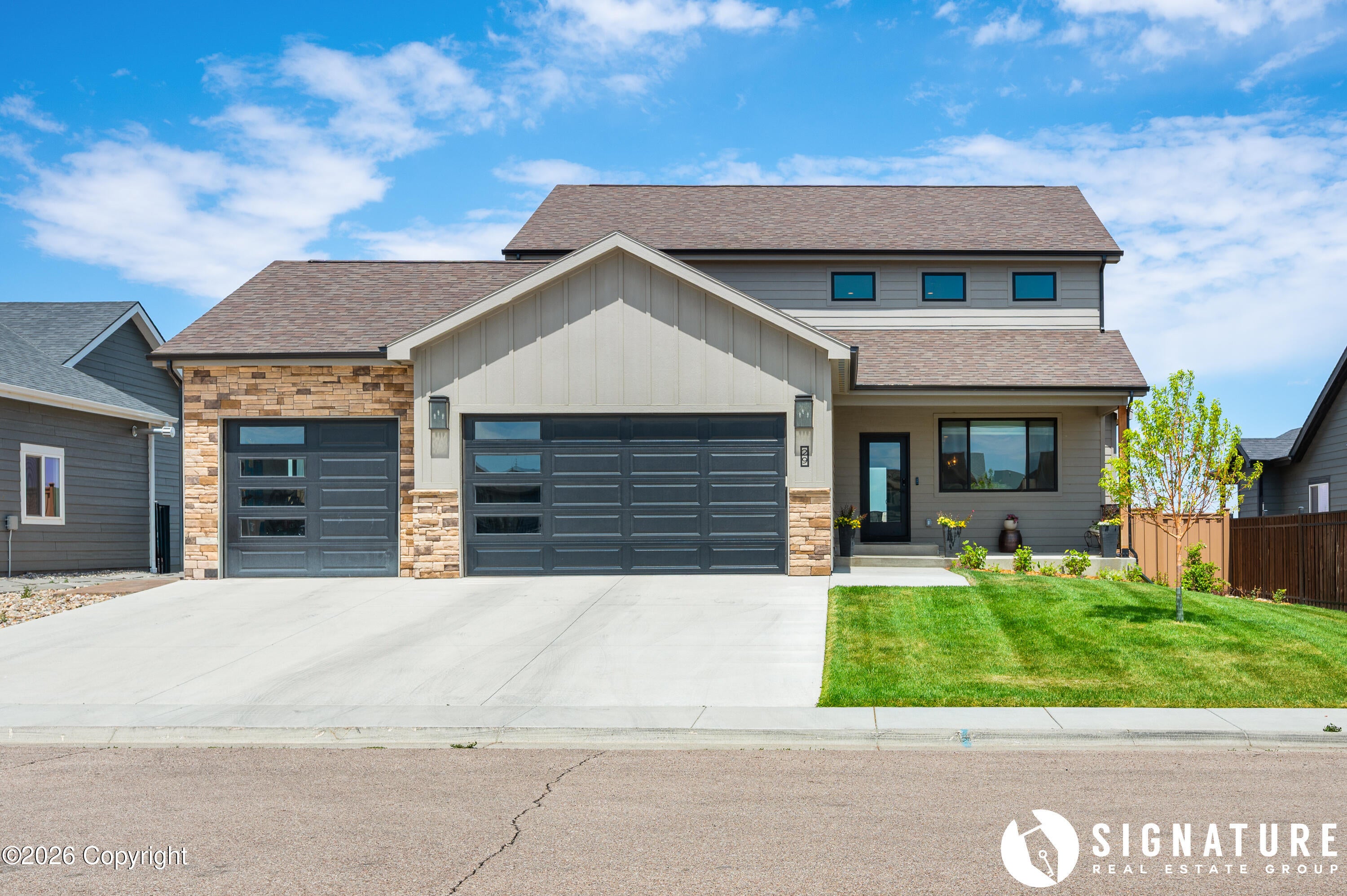 29 Parkside Cir - — photo