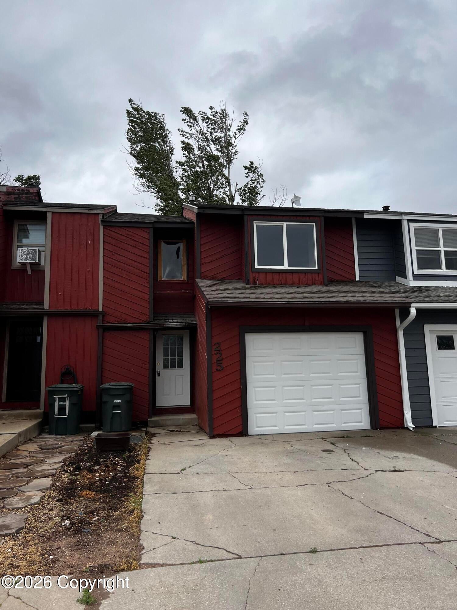 225 Westhills Loop - — photo