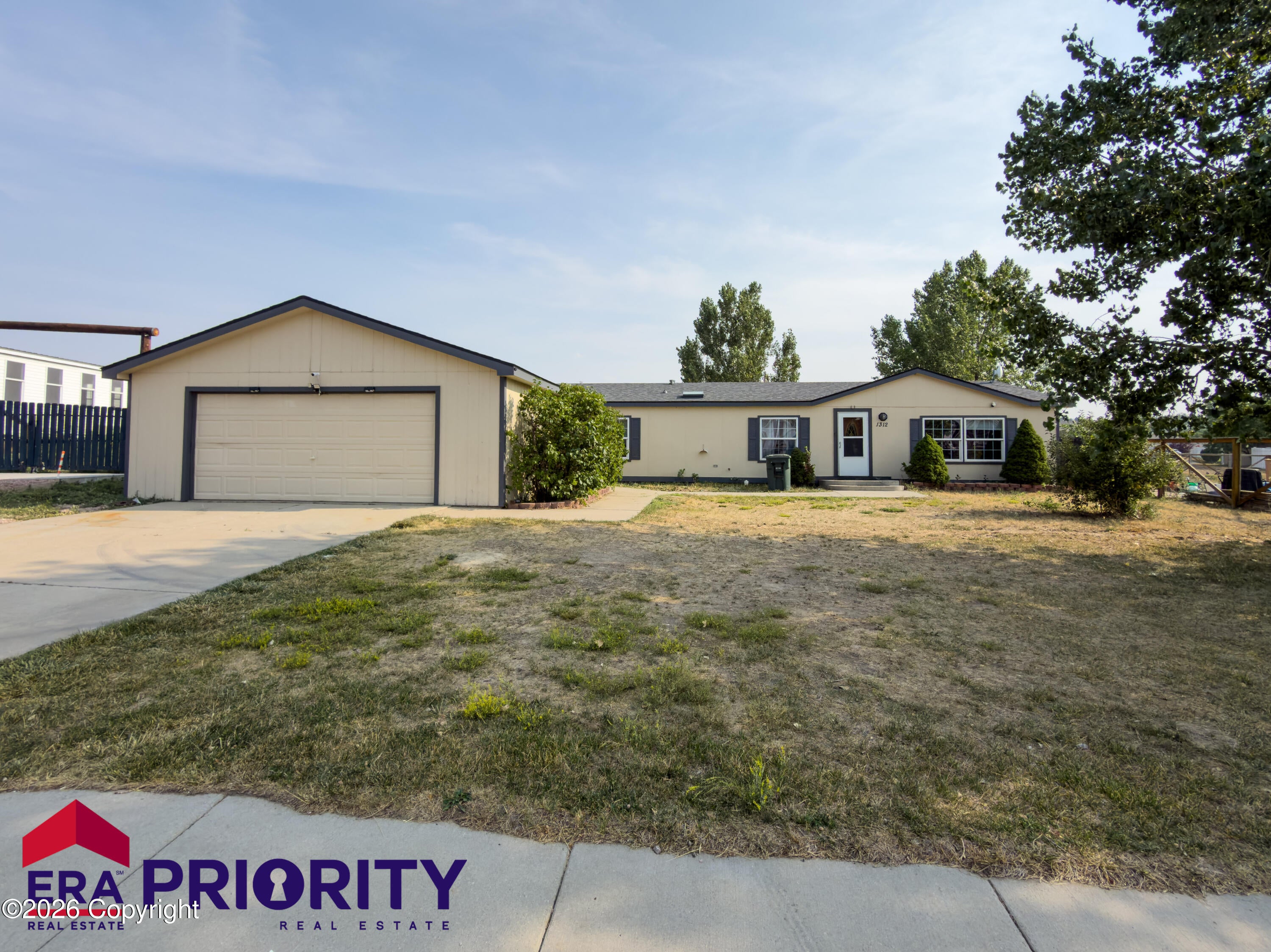 1312 Orchid Ln - — photo