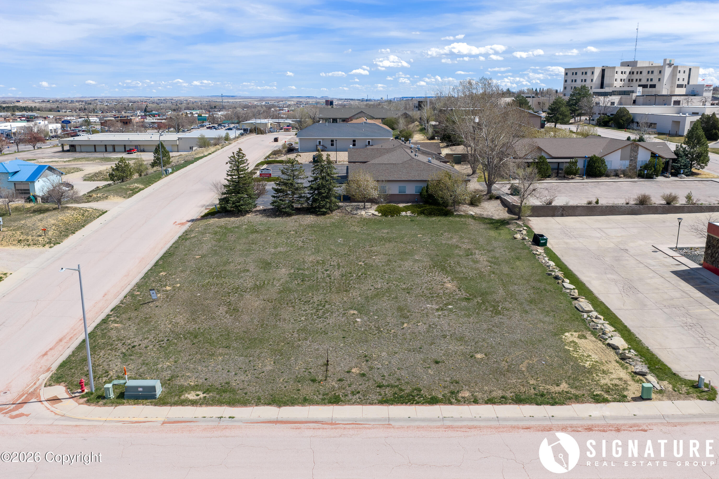 1403 W 3rd St — photo