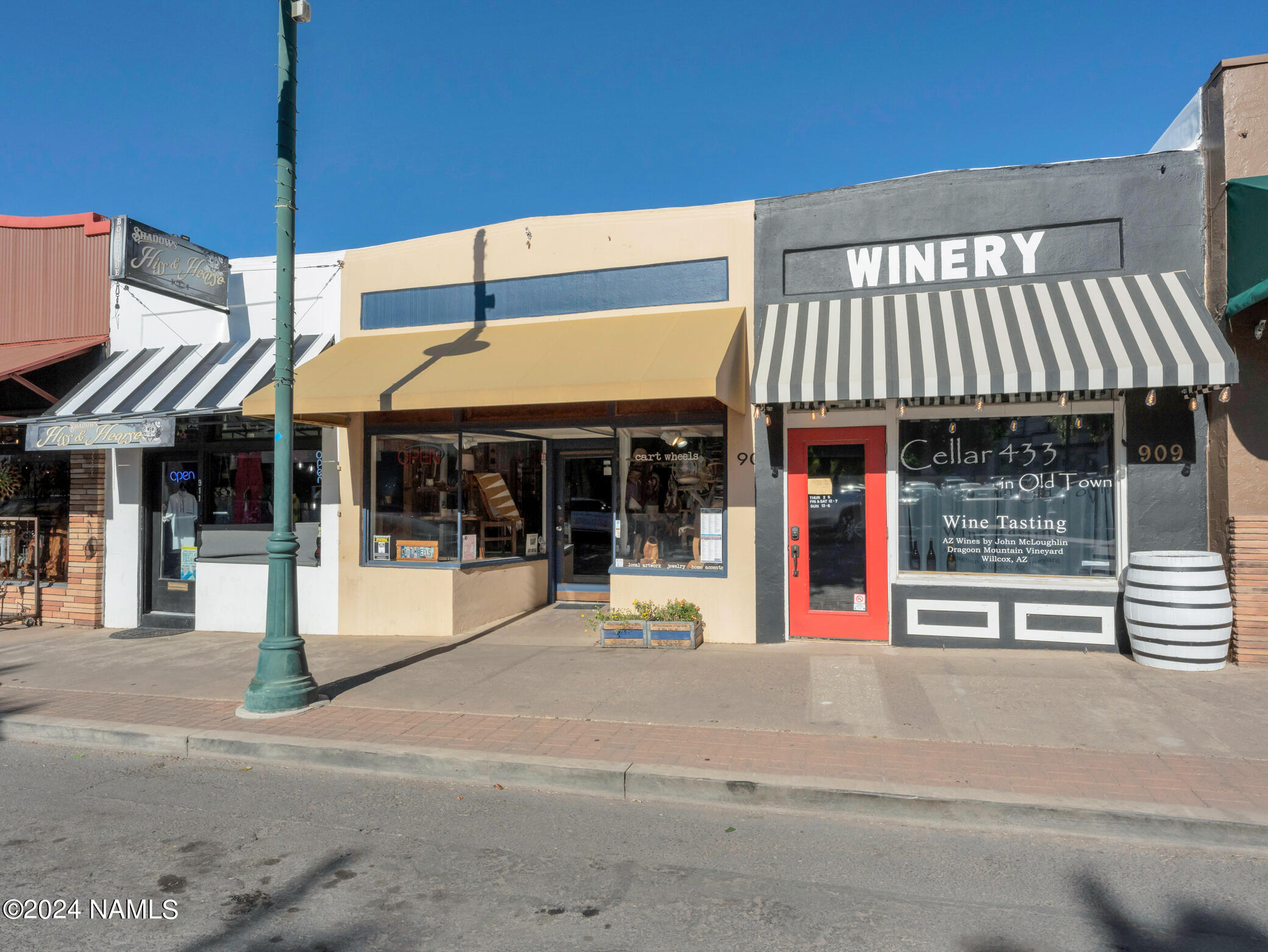 909 N Main Street — photo